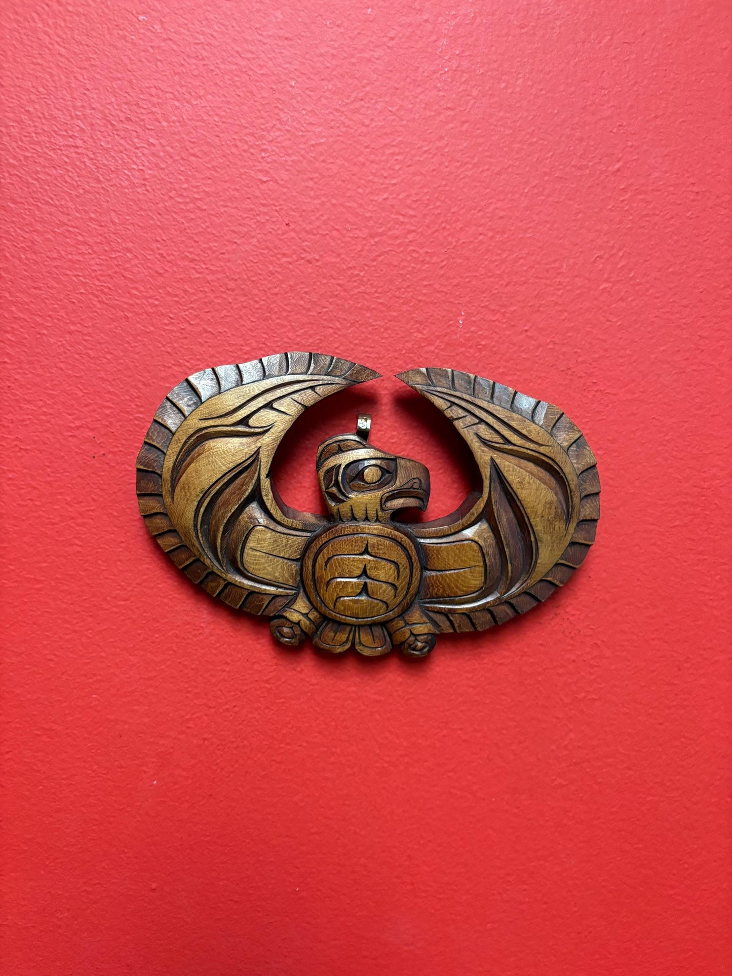 Beautiful signed 7 x 5 inch high Indigenous First Nations cedar eagle plaque  great detail  highly detailed and ready to hang