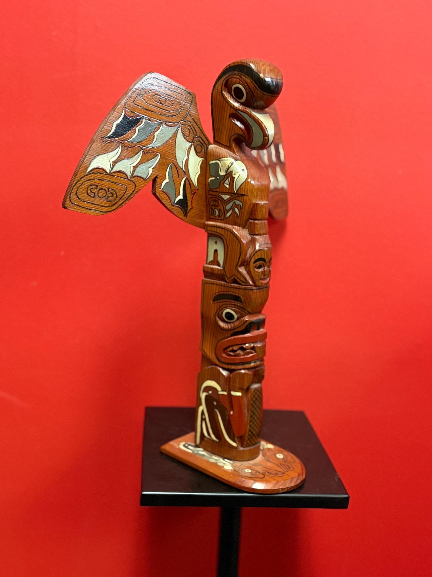 Beautiful indigenous First Nations Pacific Northwest coast 12 x 15“ tall unsigned older transformation totem pole
