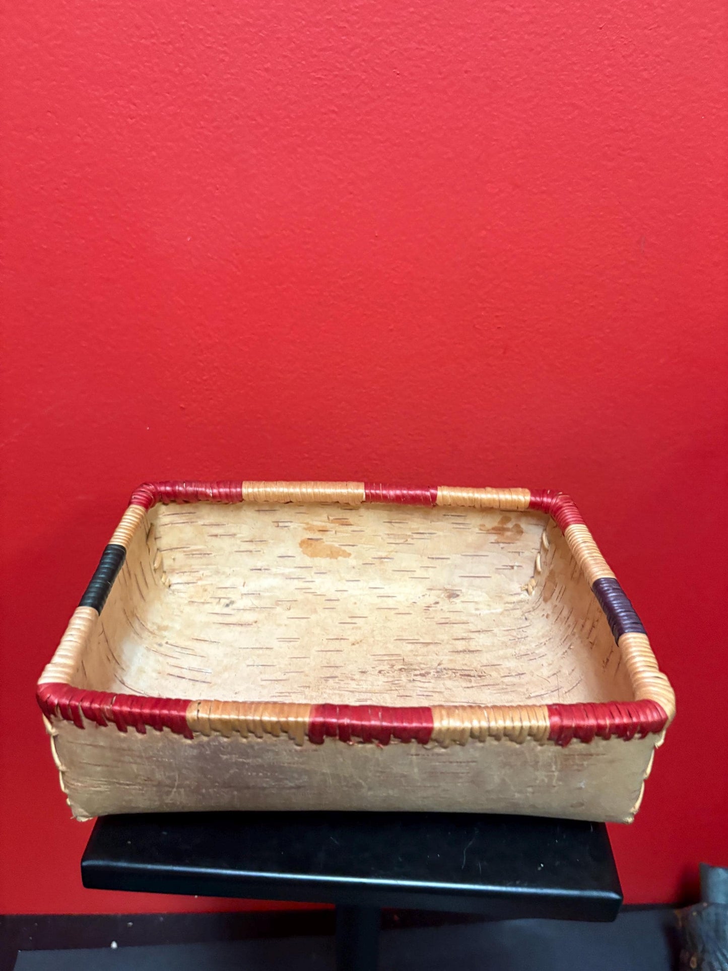 Lovely indigenous first nations cedar bark basket 8 x 6 x 3 high  great condition and nice colours  wow