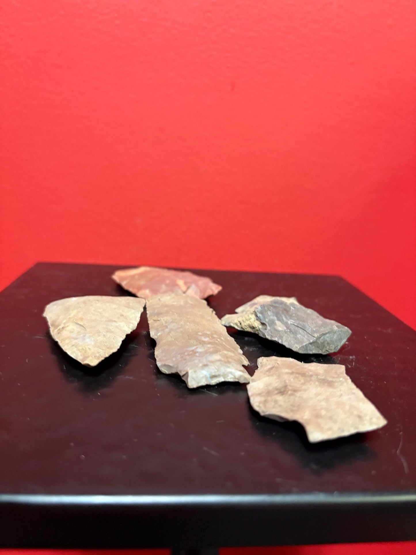 Great lot of North American stone arrowhead tools great condition and awesome price