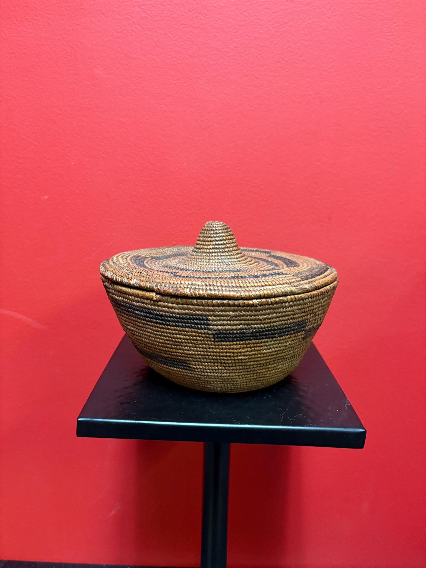 Rare indigenous first nations woven basket good condition and unusual shape - 8 x5 inches high- wow