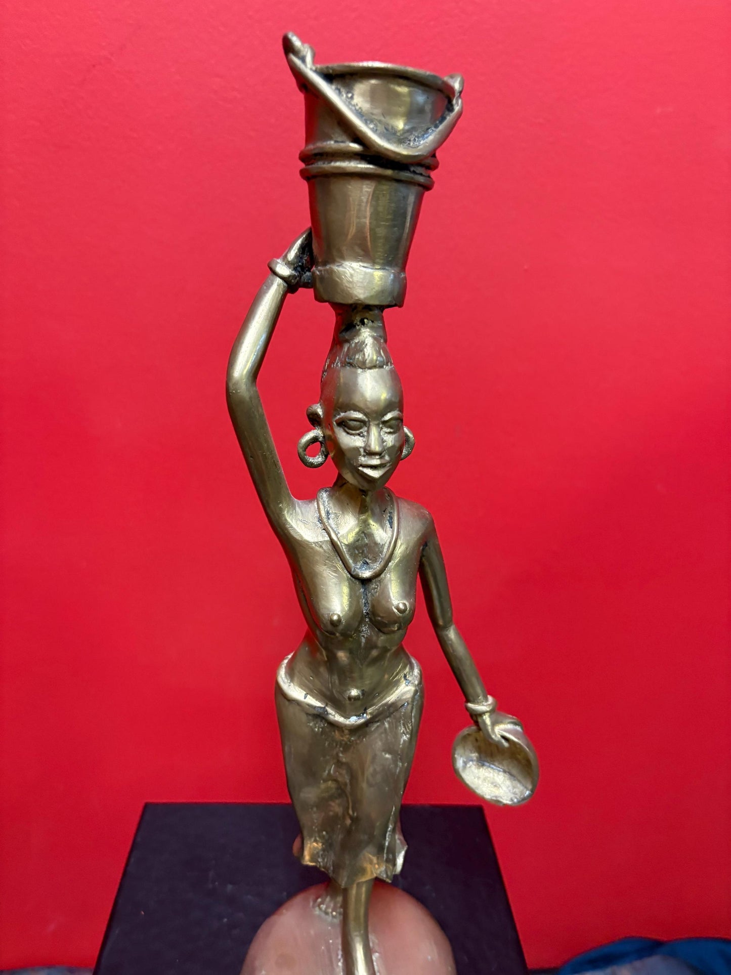 Beautiful African bronze statue of a woman carrying a bucket great patina 14 inches tall older piece wow
