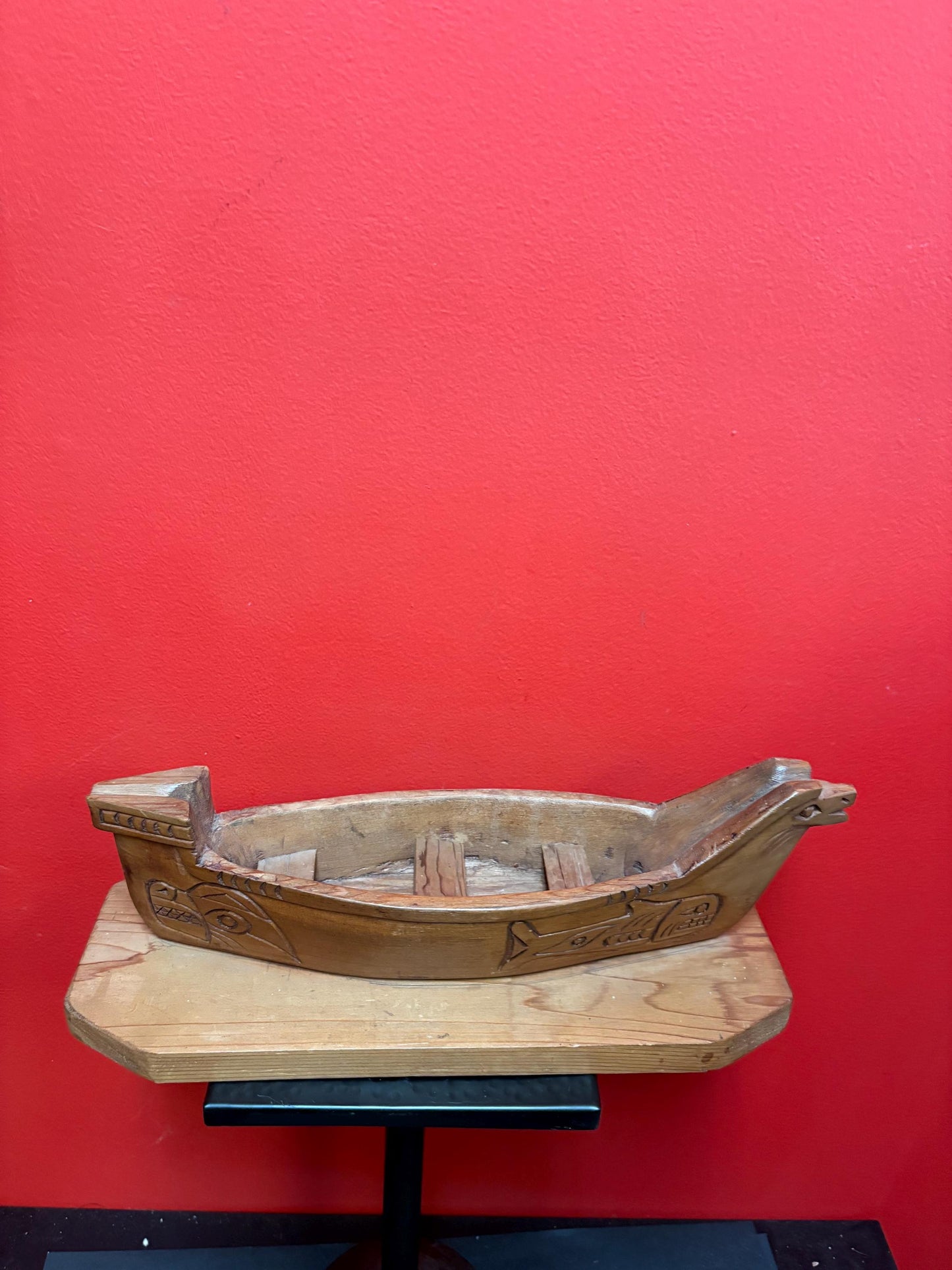 stunning indigenous First Nations Haida  carved cedar canoe on base signed by Steve August  great detail - comes with oars   15 x 5 x 4 in