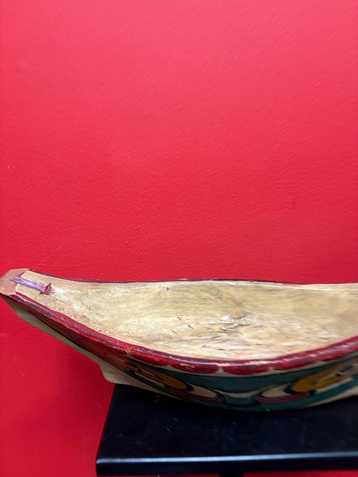 Stunning museum quality 14 x 5 early 1900s indigenous first nations Pacific north West Coast hand painted unsigned canoe - minor damage