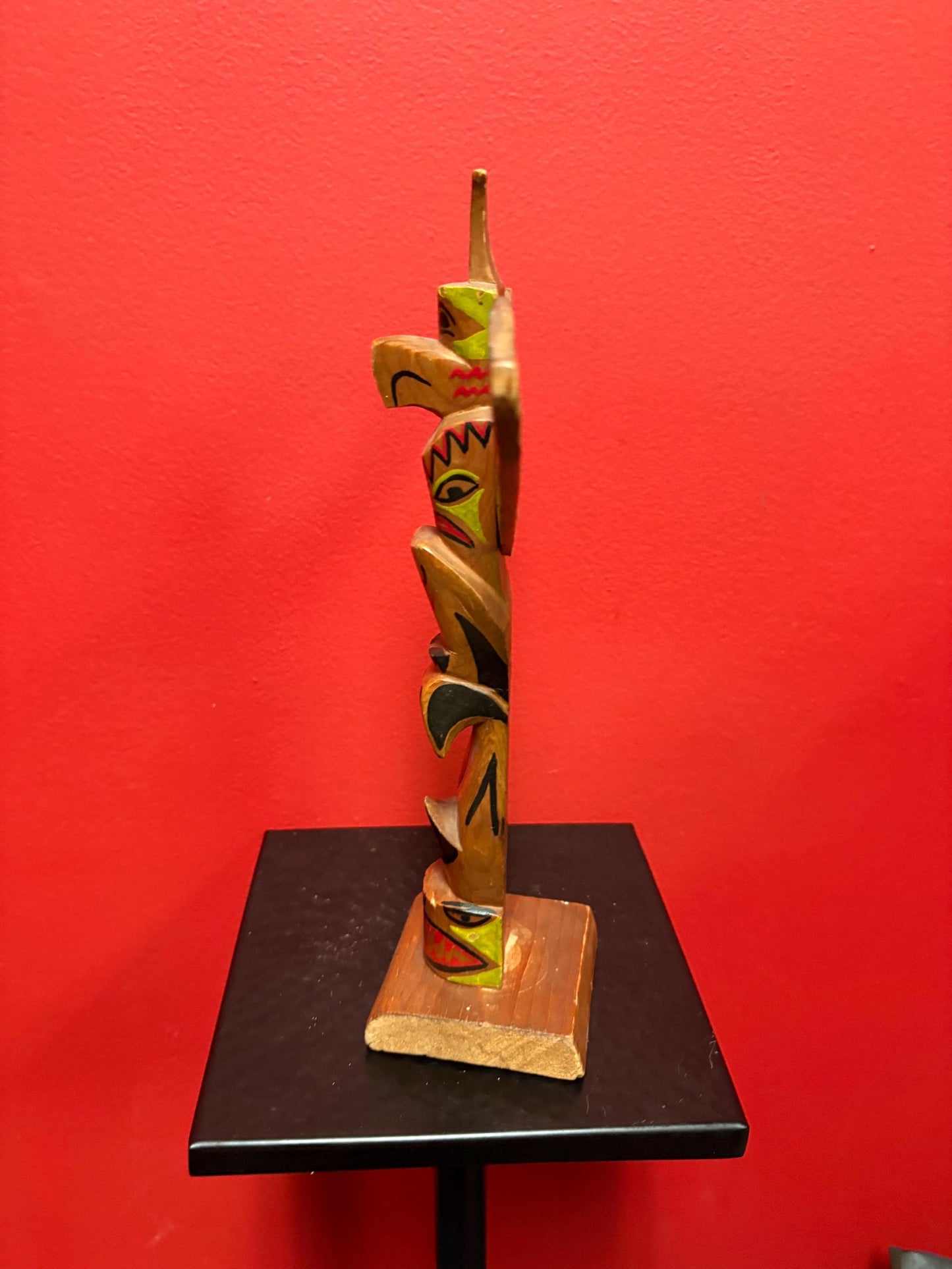 Beautiful 12 x 10 wide Larry Joseph signed indigenous first nations primitive older totem pole -  great imagery and colour