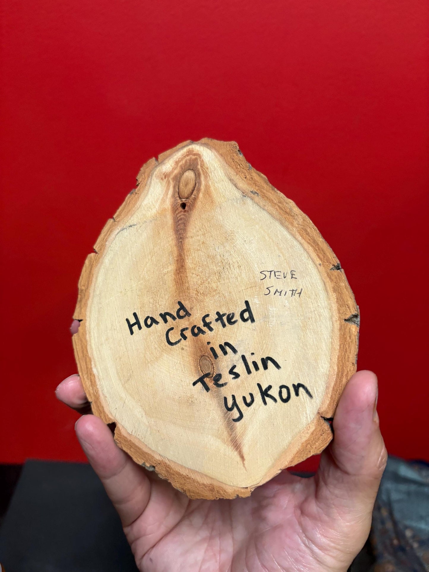 Unique 7 x 5“ handcrafted signed Yukon wolf painting on Live Edge wood panel    ridiculously amazing  wolves  gift  needs hanger