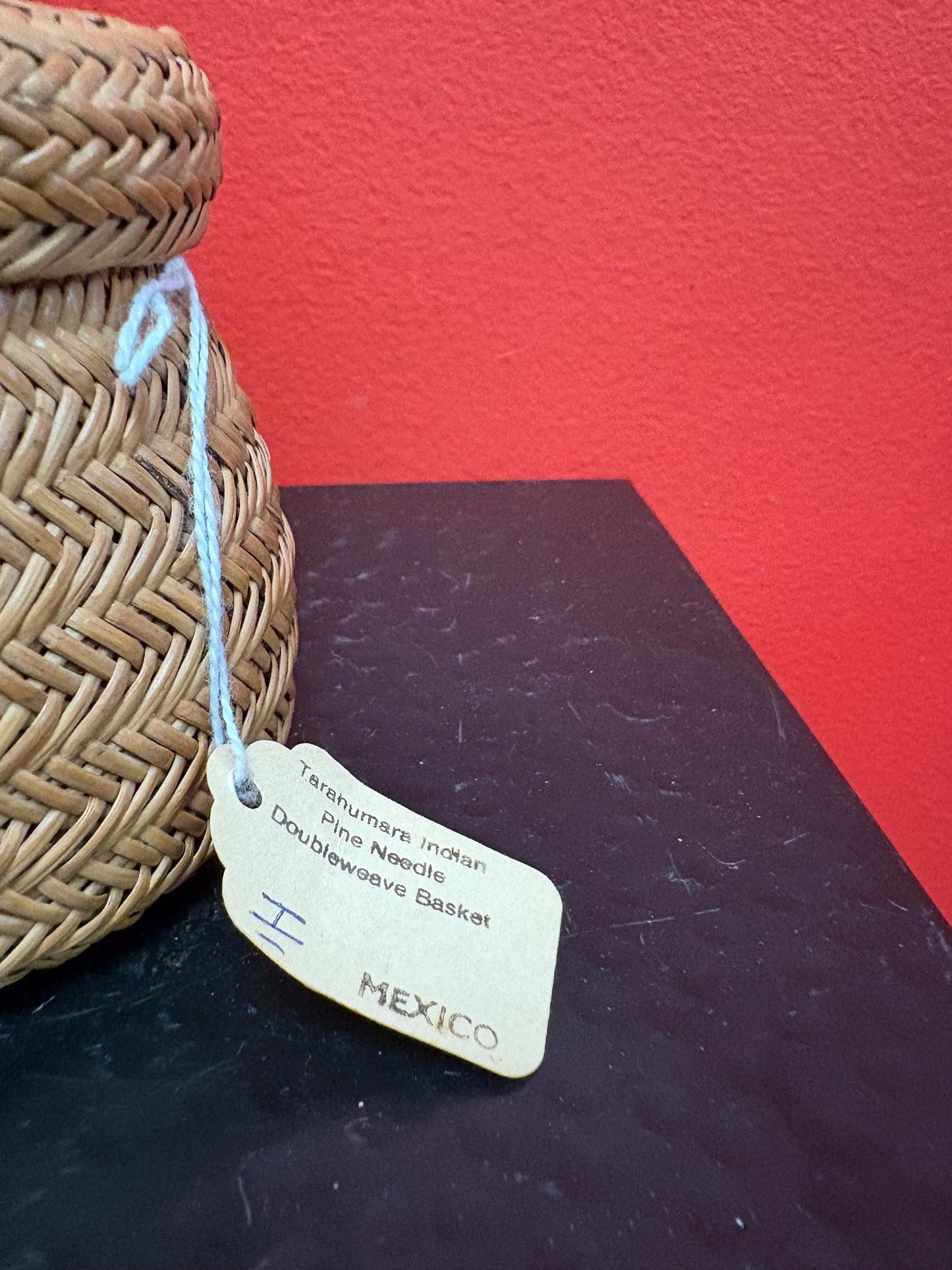 Beautiful antique Mexican TARAHUMARA  Indian Pineneedle double weave basket  great condition  value priced  4 inches tall