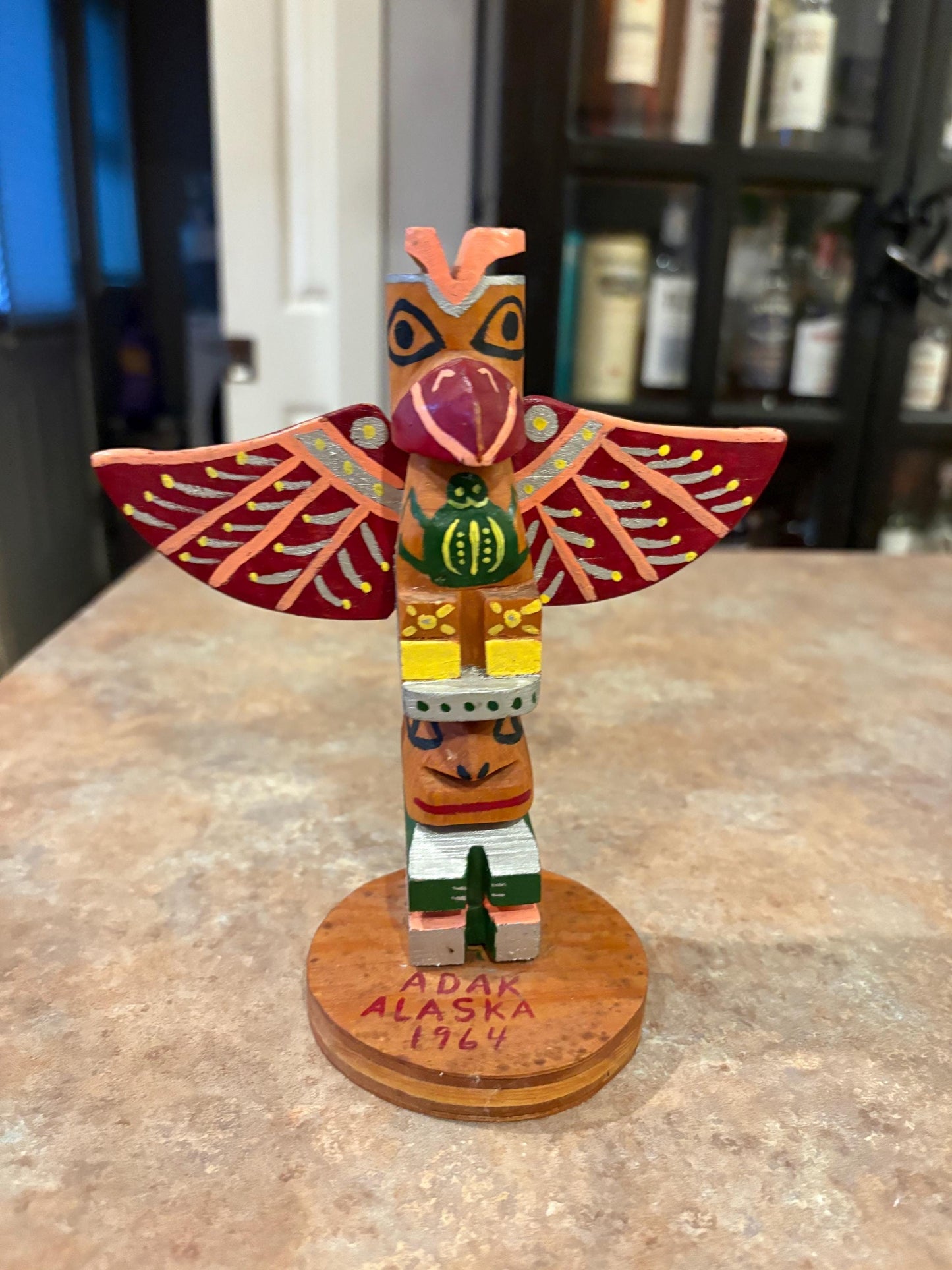 Beautiful 1964 signed indigenous First Nations  Alaskan polychrome totem pole 7 x 6“   very cool