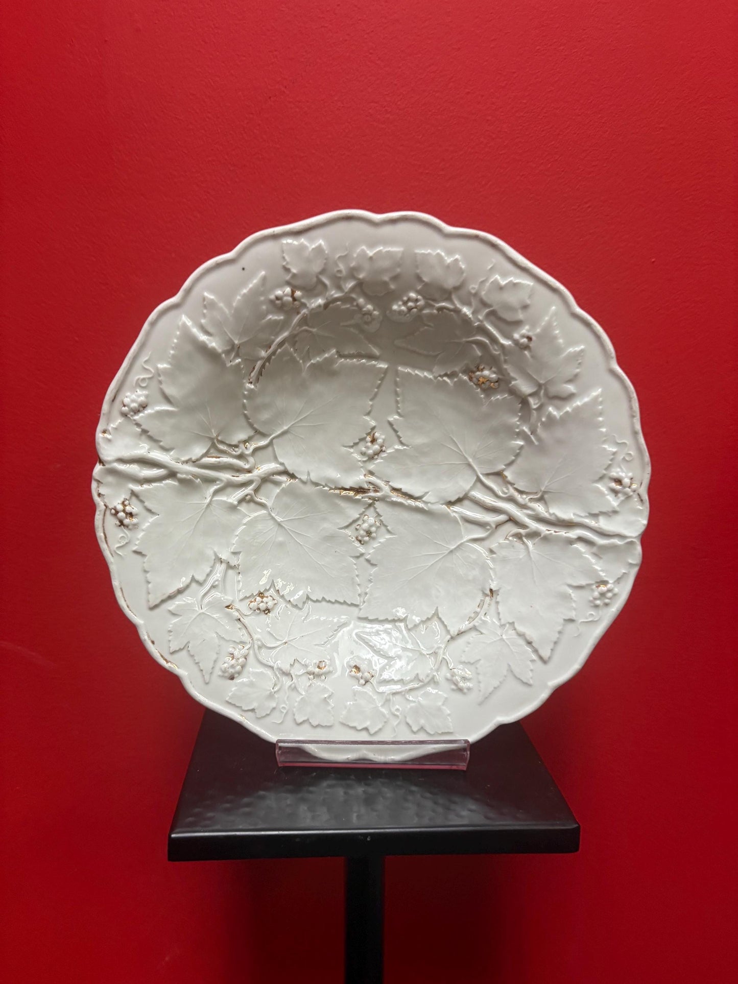 Beautiful early 19 century 11 inch wide Meissen porcelain plate  amazing price