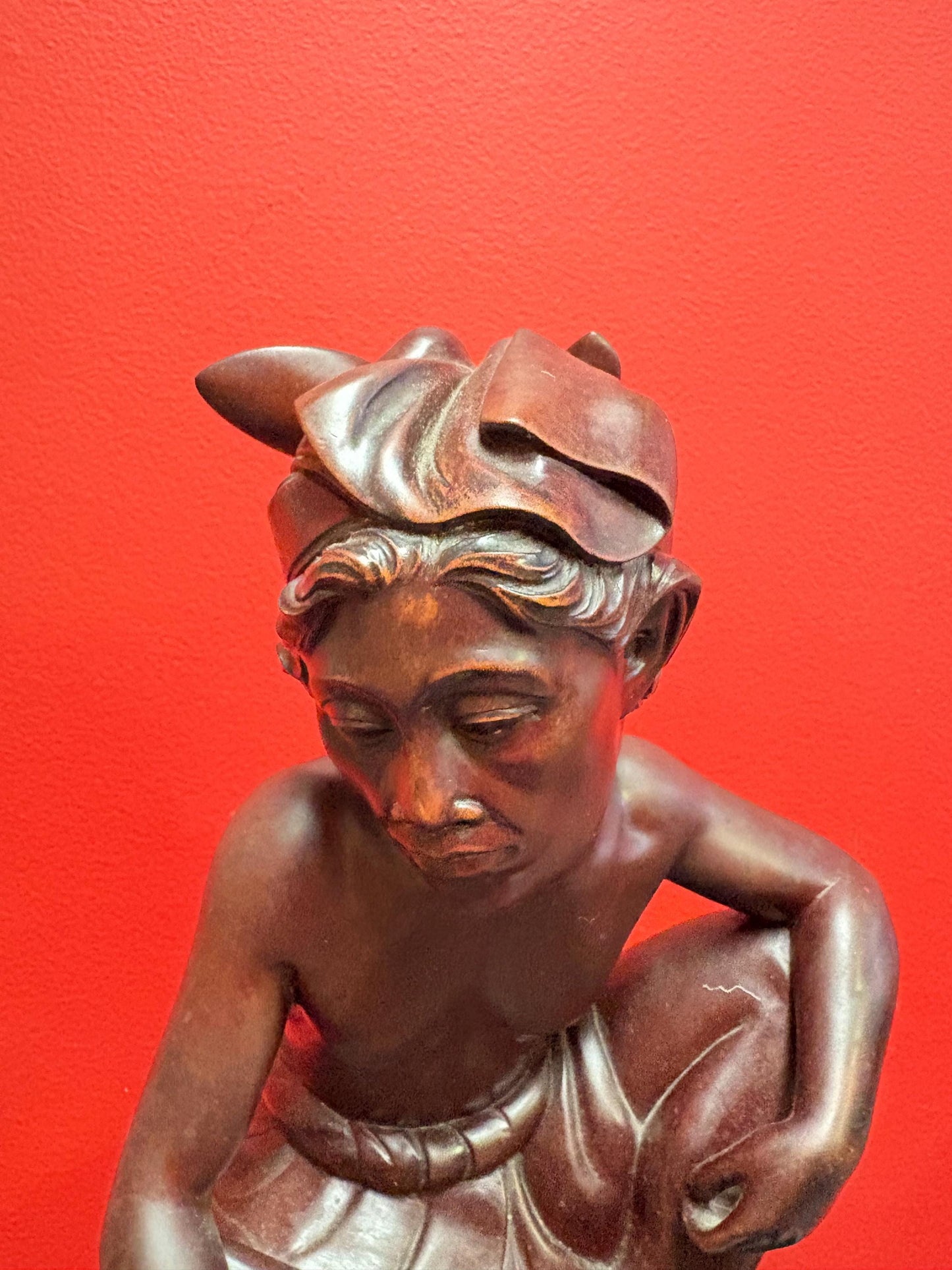 Stunning Indonesian signed antique heavy wooden statue of a man 12.25 inches high - striking imagery great gift good value