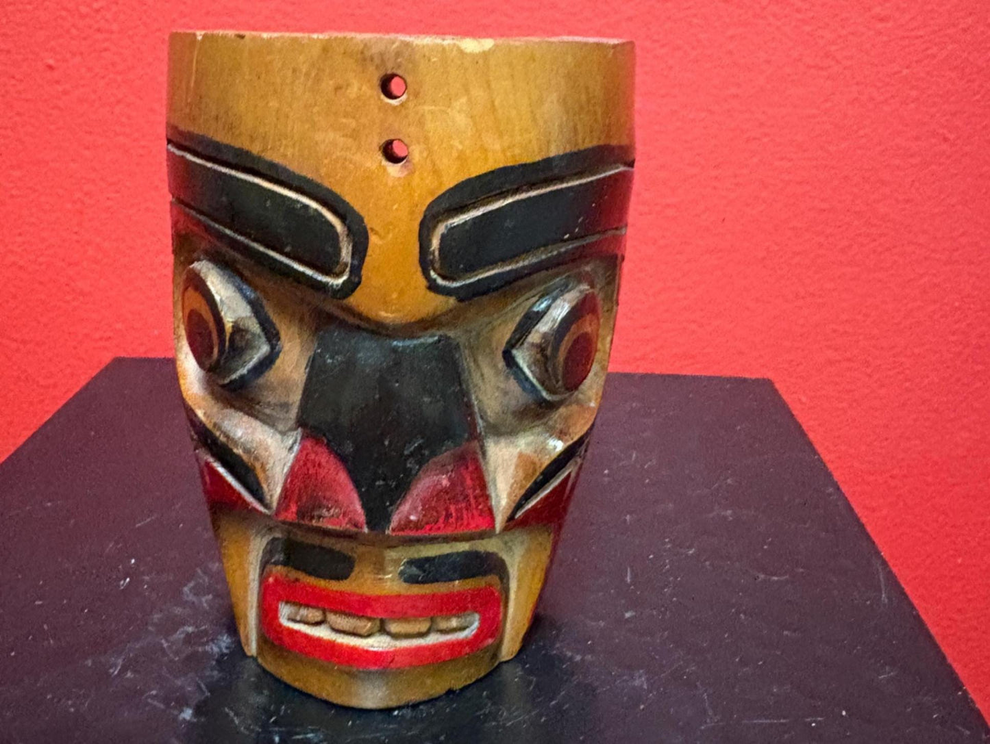 Beautiful indigenous first nations pacific West Coast Cedar mask 4.5 inches tall with lovely colour and carving wow - great value