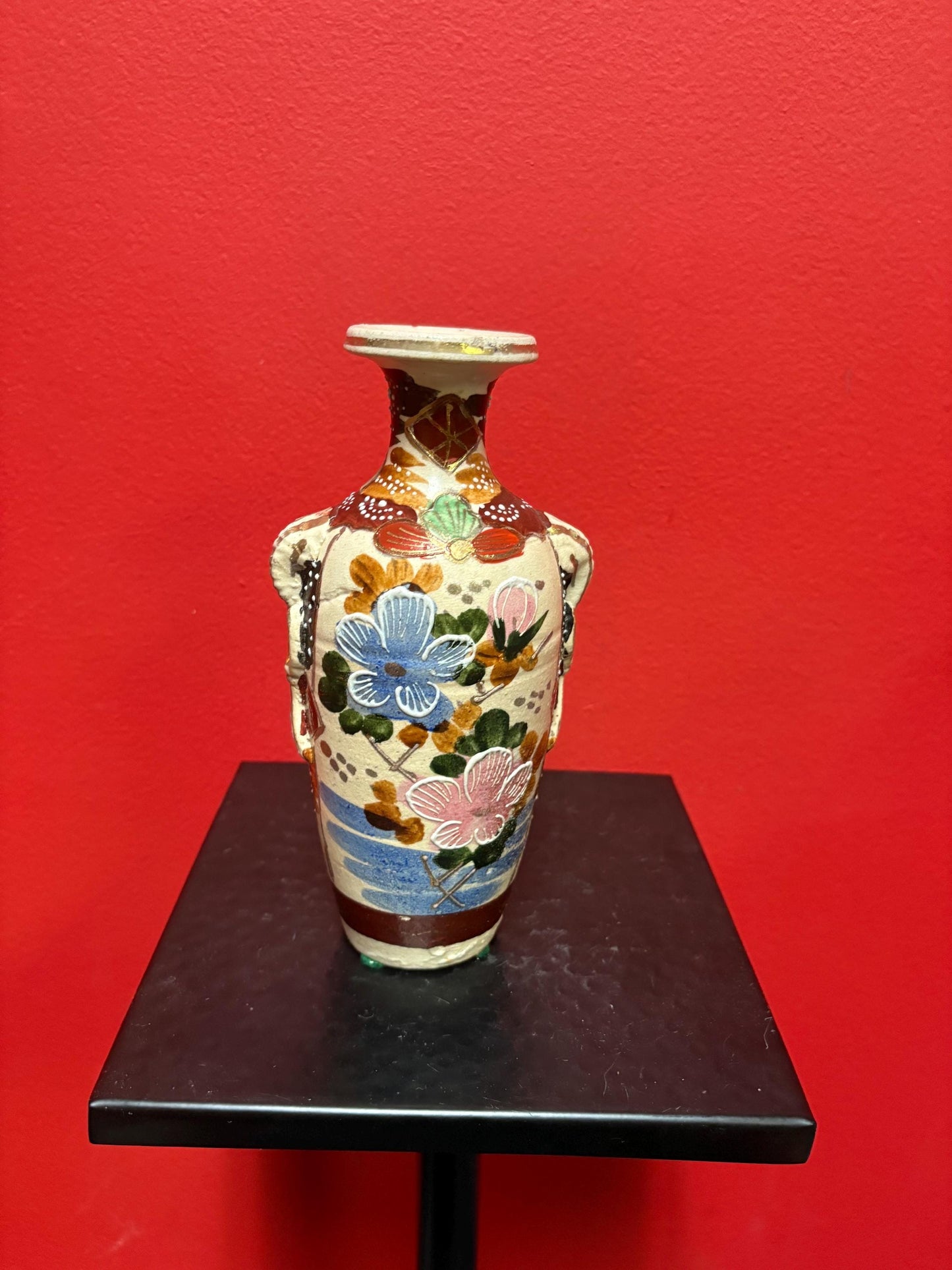 Lovely 8inch tall Japanese antique 19th century Satsuma vase with elephant handles great value