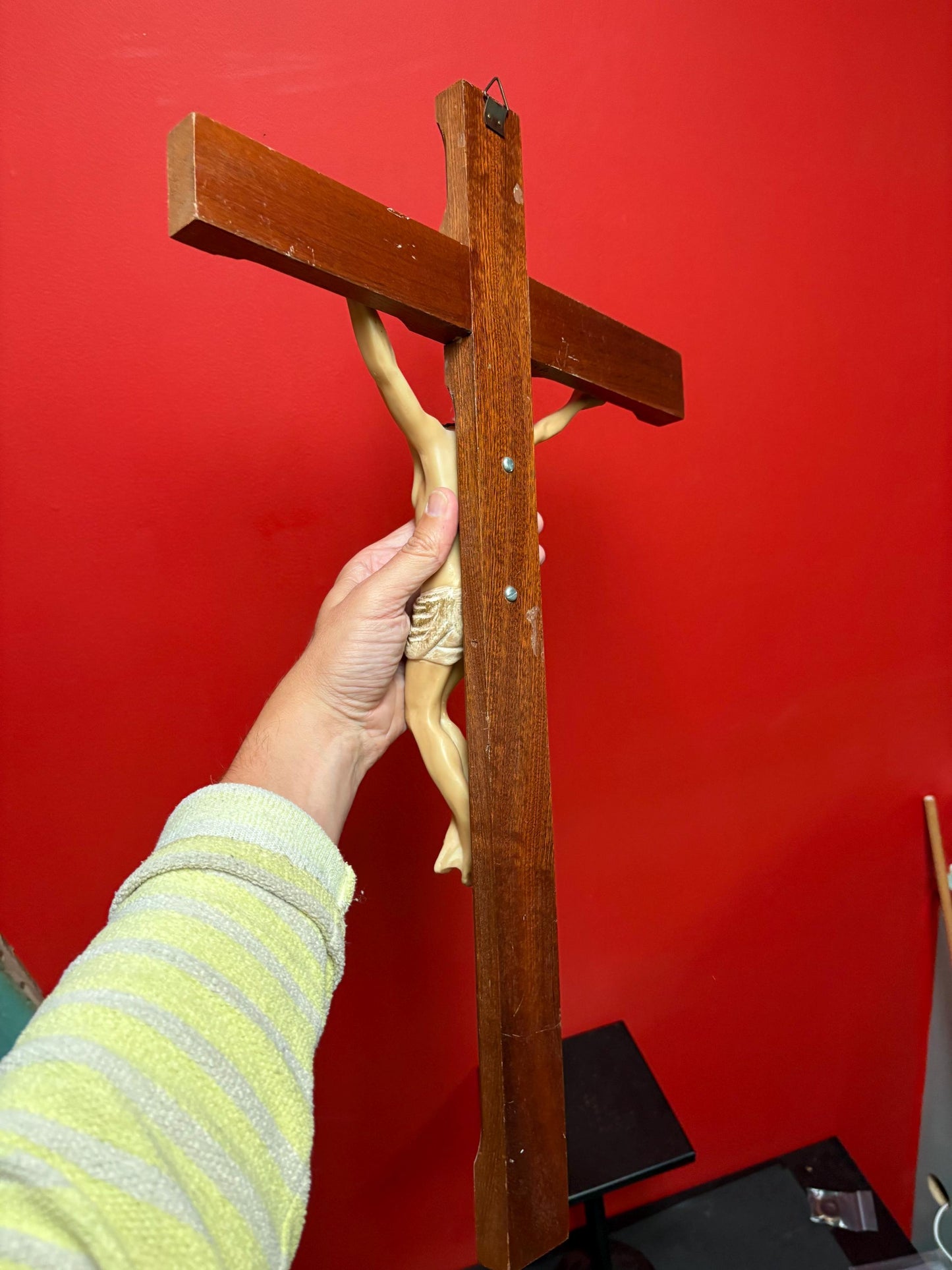 Awesome 24 x 14 wide resin Jesus on the wooden cross with a little damage  statement piece- great gift and great value
