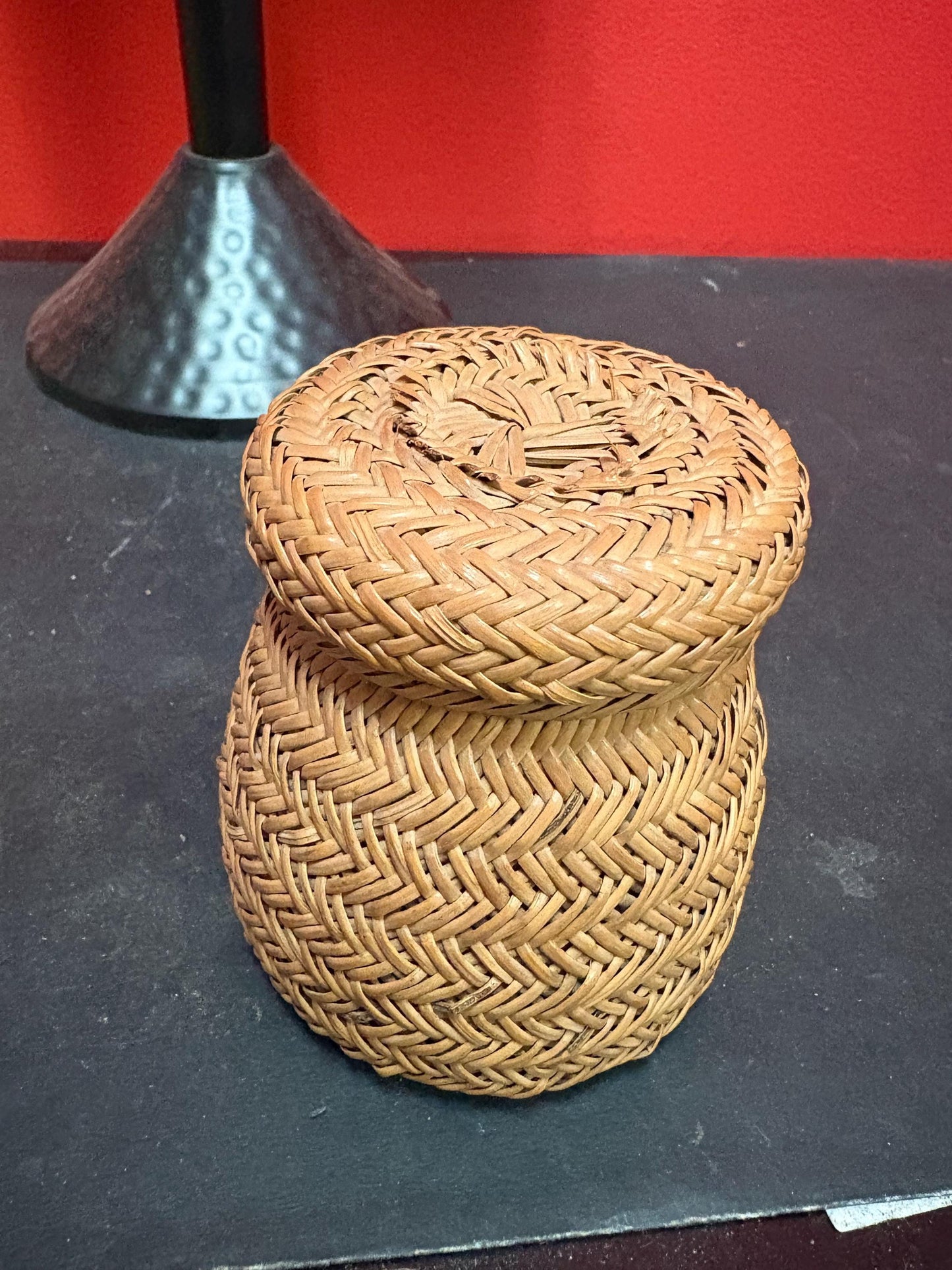 Beautiful antique Mexican TARAHUMARA  Indian Pineneedle double weave basket  great condition  value priced  4 inches tall
