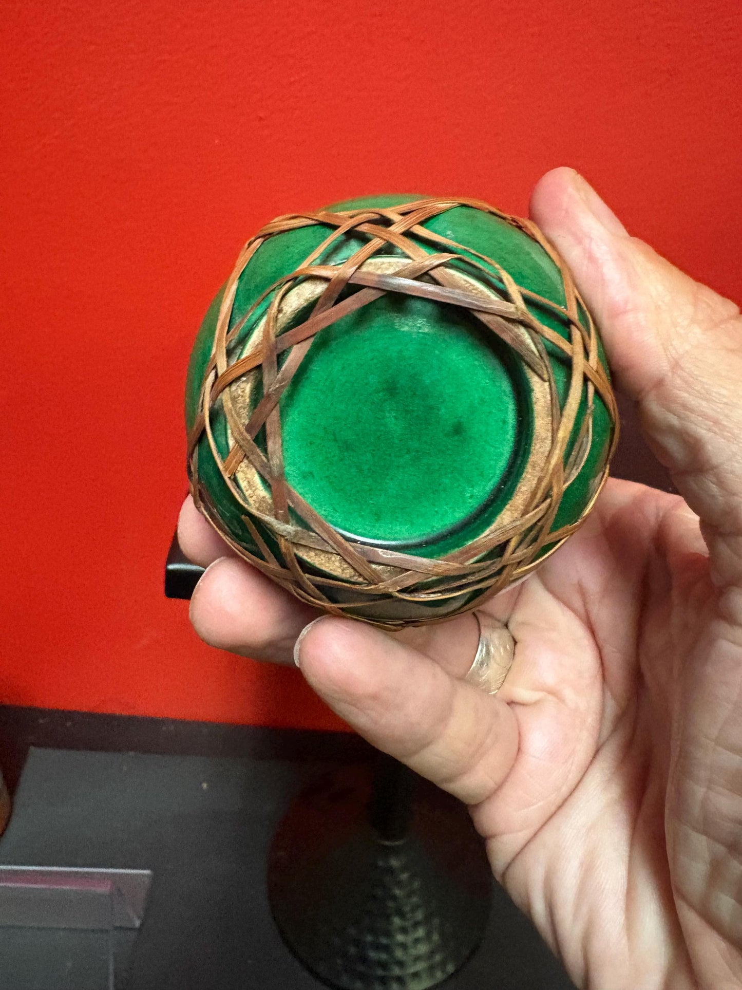 chinese  5 inch glazed vase with netting  wonderful condition  great value