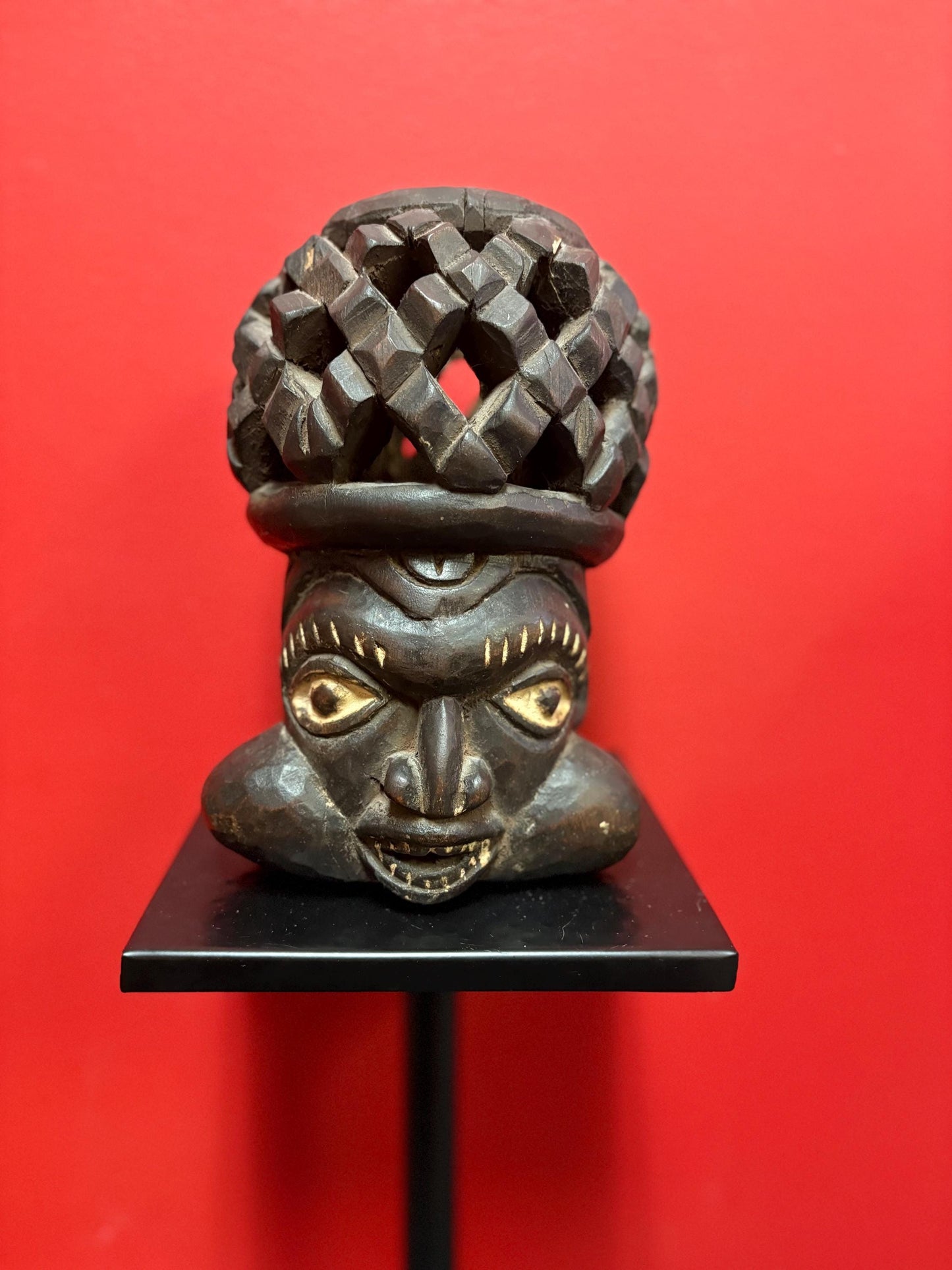 Wonderful 10 inch tall Cameroon tribal mask statue  great detail and rare piece