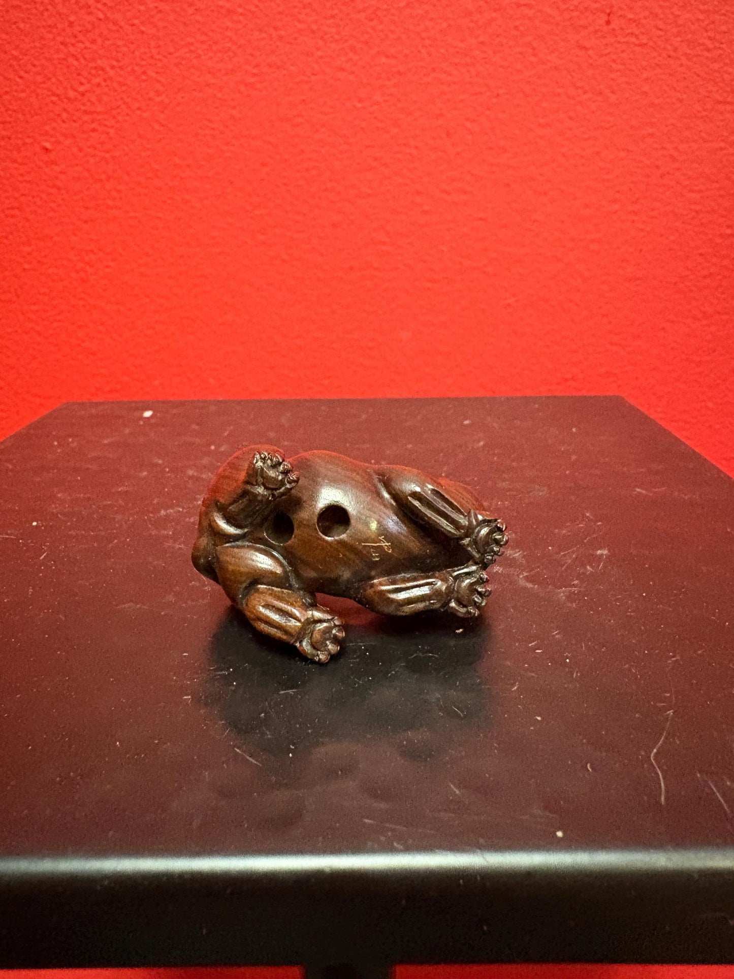 Beautiful Japanese 2 inch long wooden netsuke  antique with great detail  B