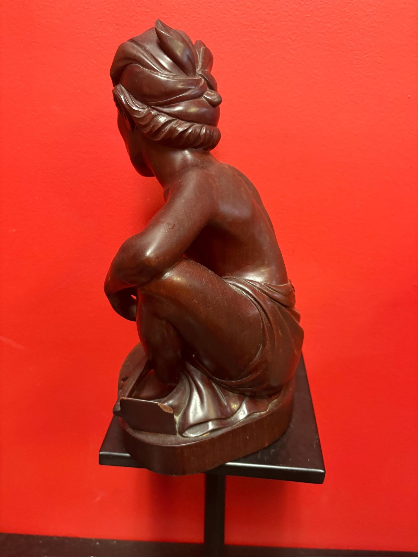 Stunning Indonesian signed antique heavy wooden statue of a man 12.25 inches high - striking imagery great gift good value