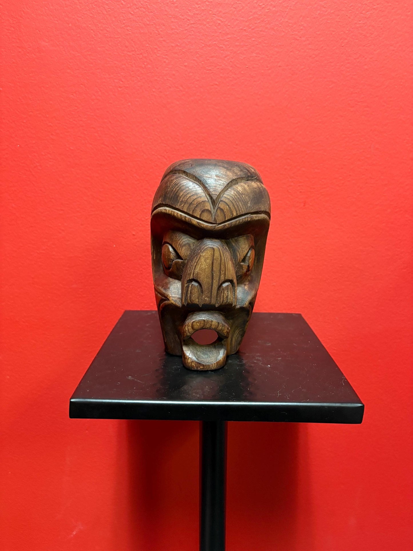 Beautiful indigenous first nations Pacific Northwest coast 6 inch tall and signed vintage cedar mask - great detail