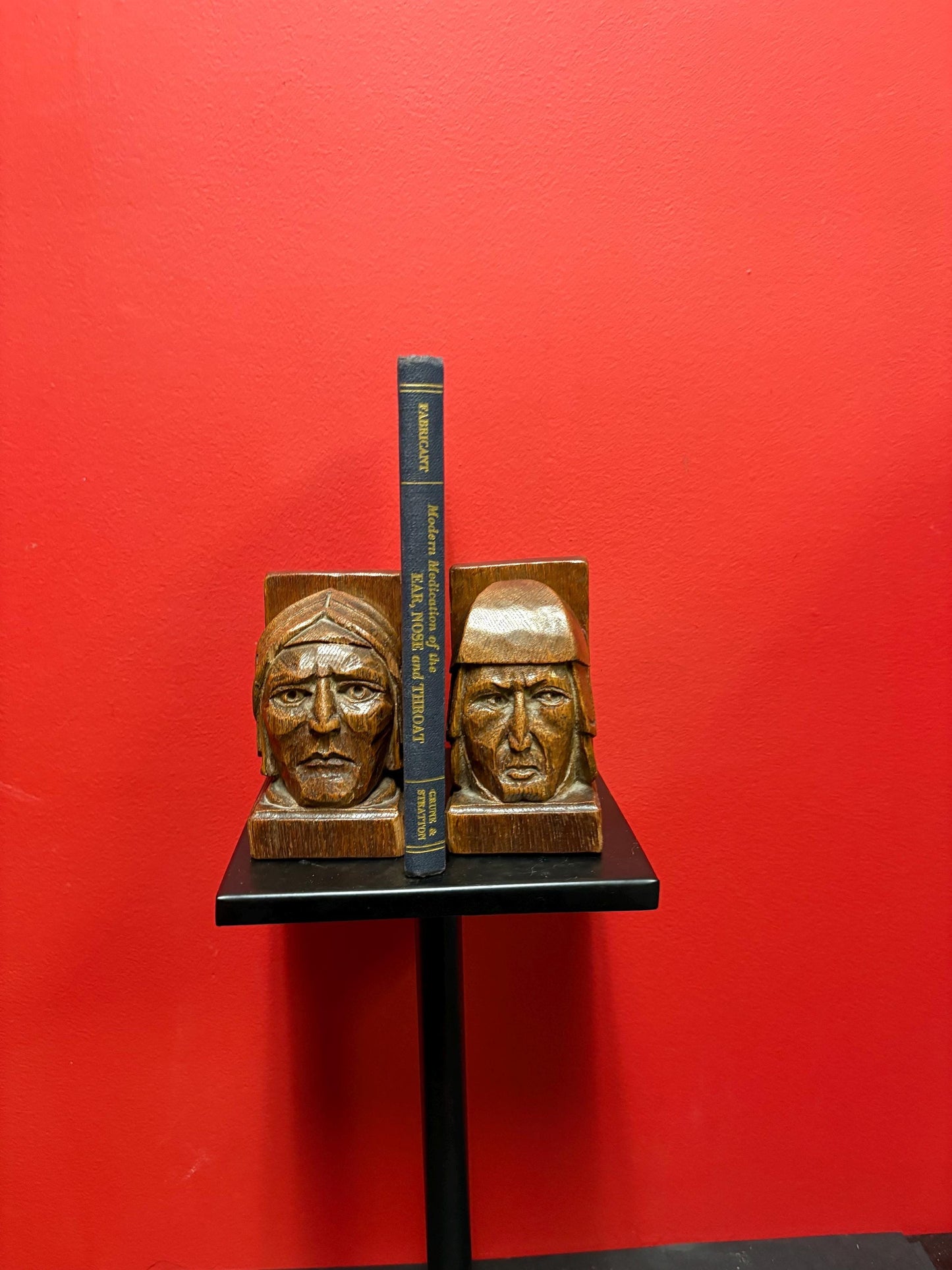 Beautiful 5 inch indigenous  first Nations antique bookends  great detail - perfect gift