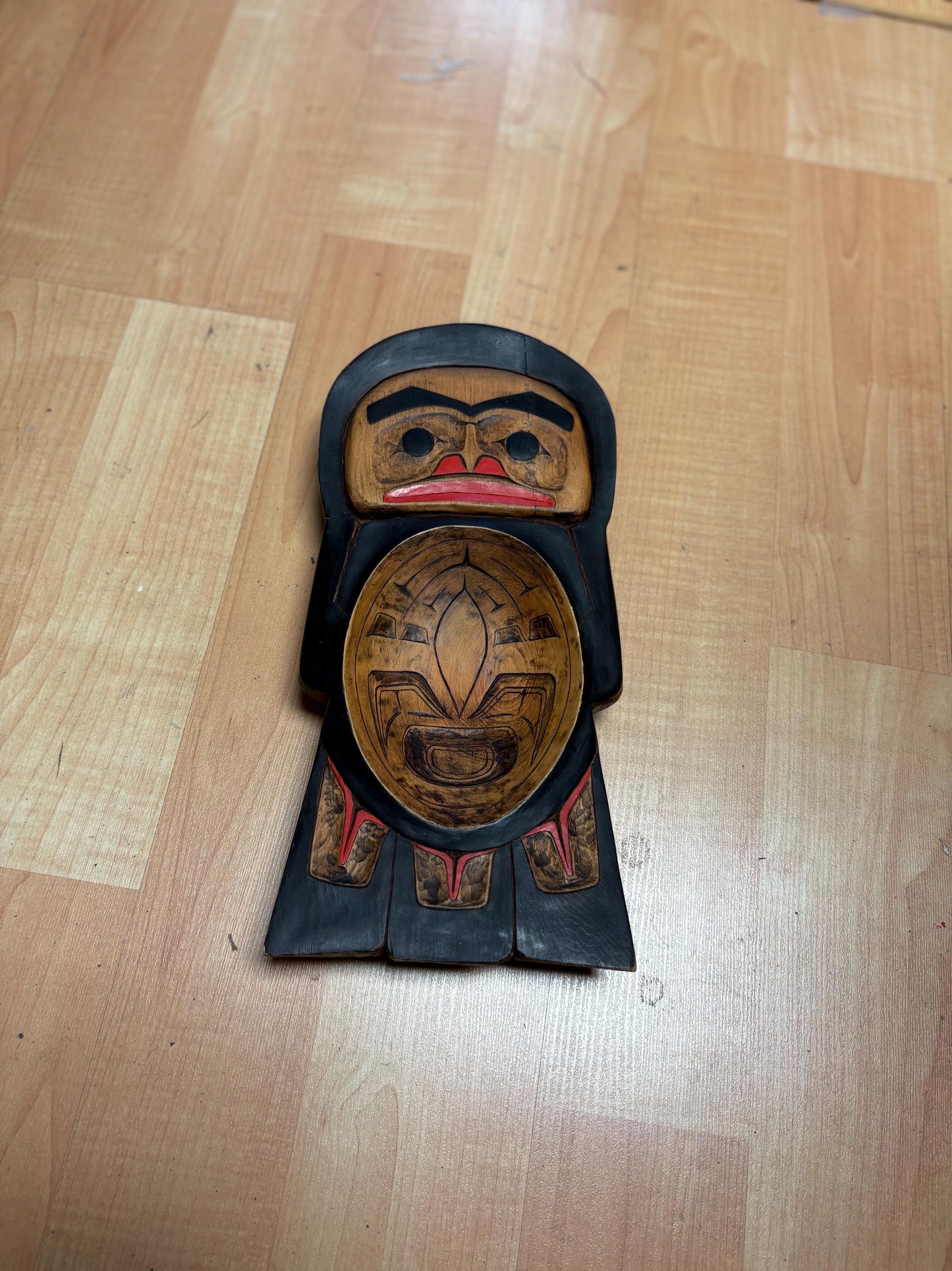 museum quality indigenous first nations Pacific Northwest Coast signed owl grease bowl - 13 x 6 wide. - attributed to Henry George - great