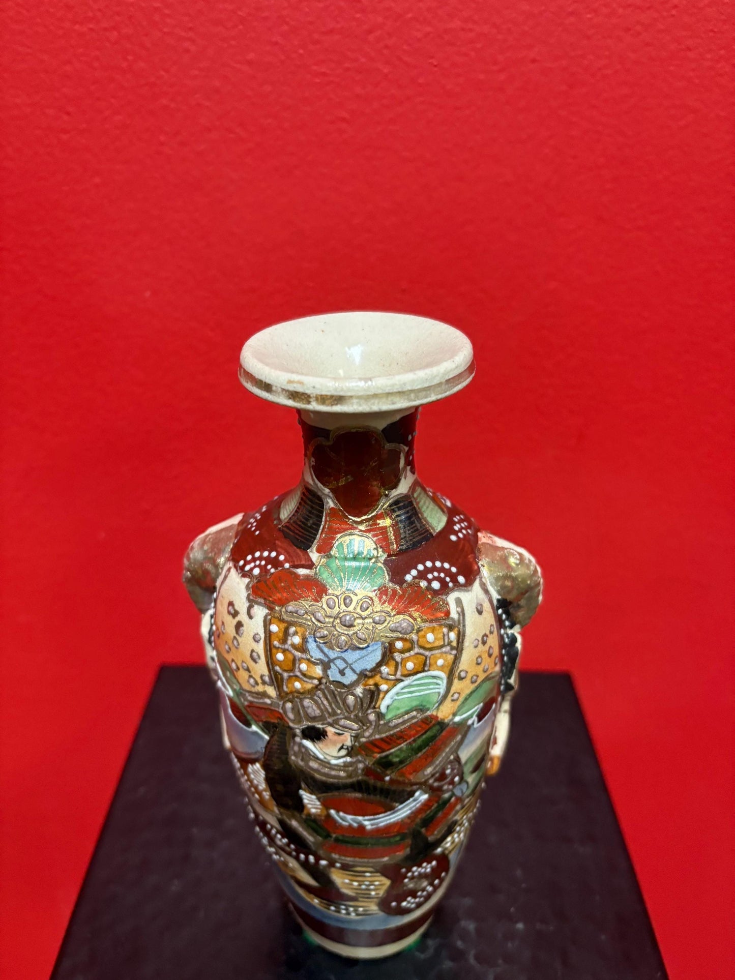 Lovely 8inch tall Japanese antique 19th century Satsuma vase with elephant handles great value