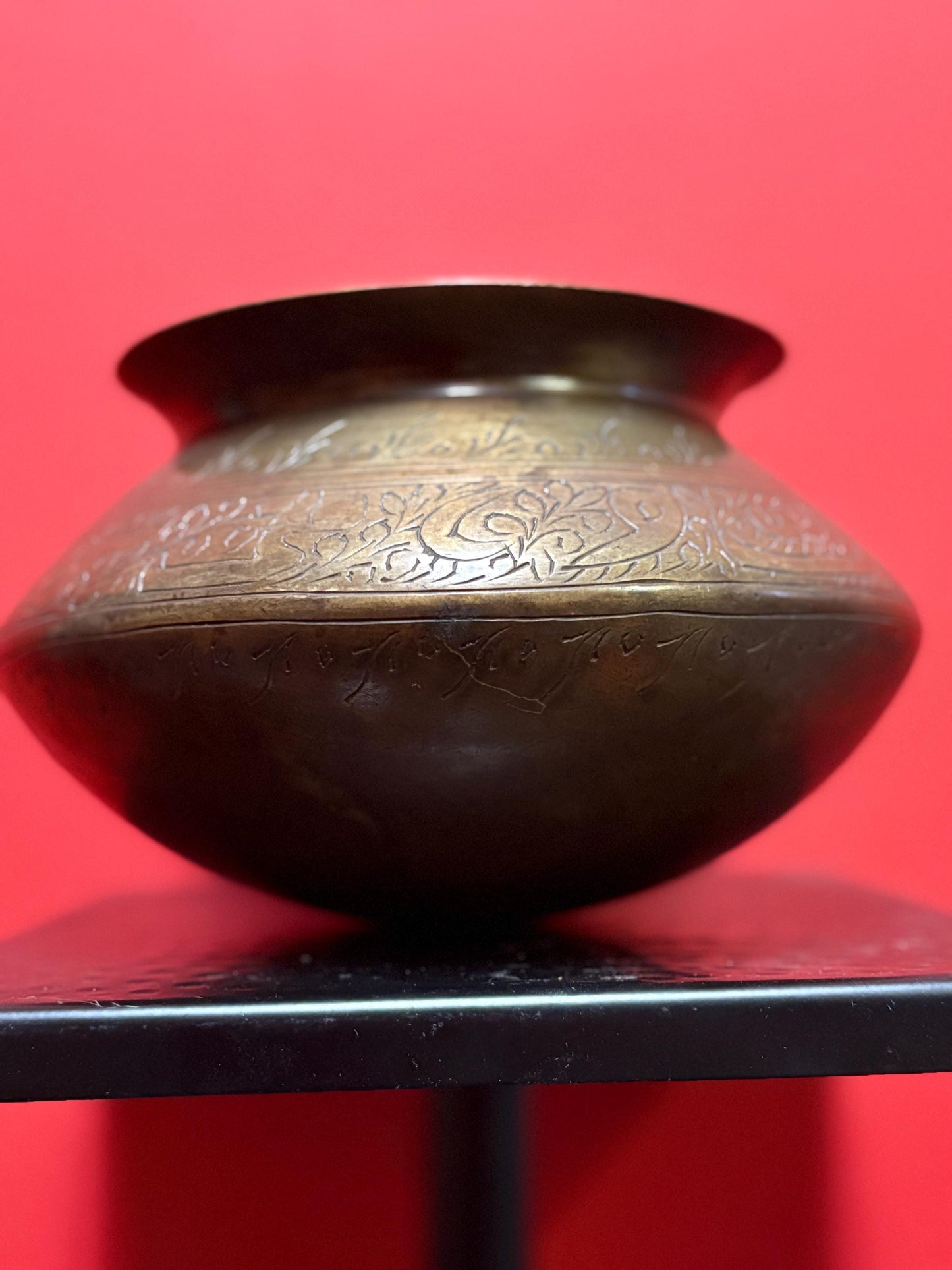 A Stunning museum quality approx 16th century Ming Dynasty bronze vessel  incredible detail and patina  sensational piece of Chinese art