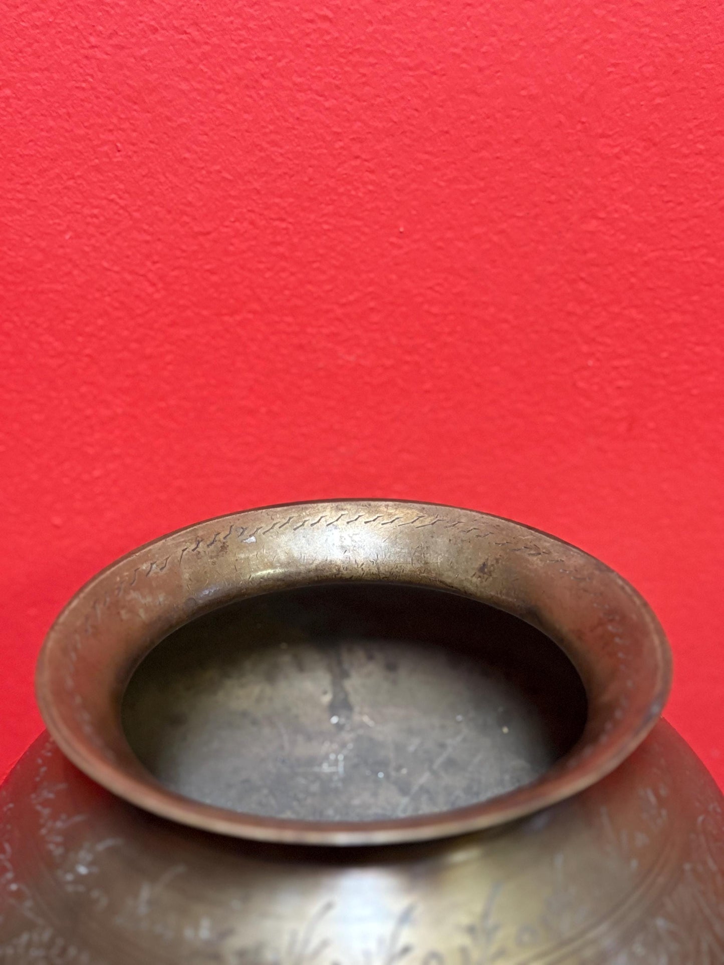 A Stunning museum quality approx 16th century Ming Dynasty bronze vessel  incredible detail and patina  sensational piece of Chinese art