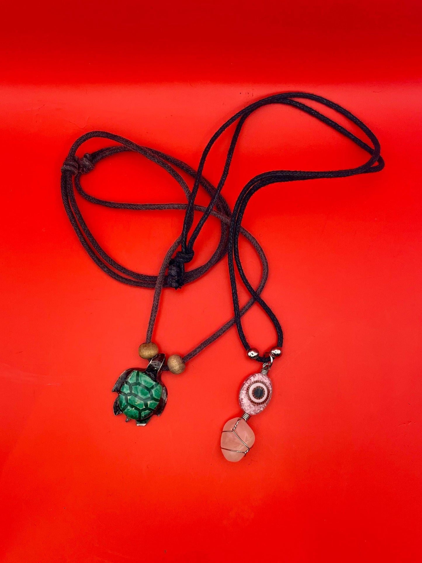 Lot of 5 Assorted Necklaces and one eyeglass chain  Mixed Styles, Lengths & Materials