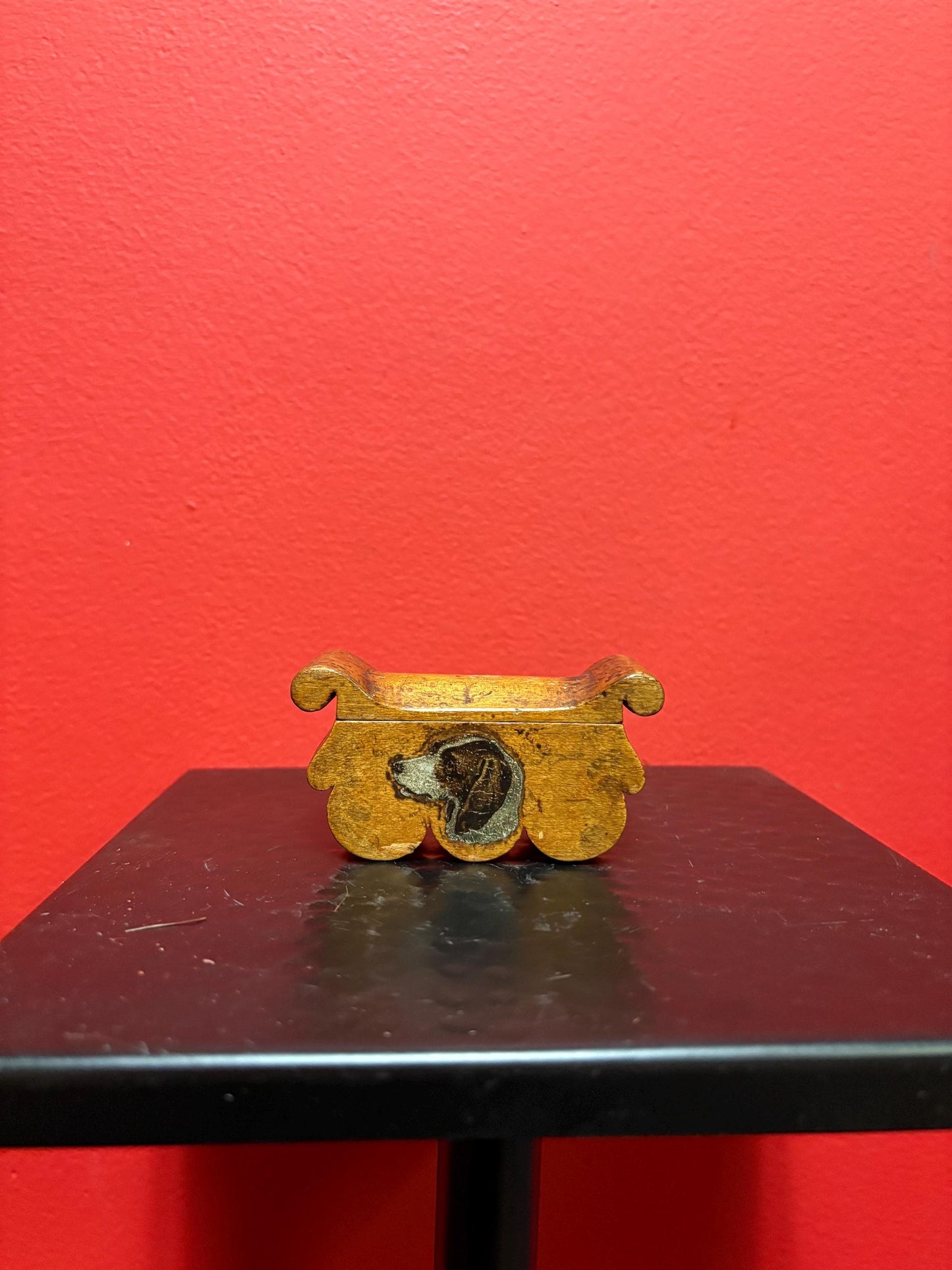stunning 19 century handmade folk art made in prison box with doggy design - 3.25 x 2 high beautiful