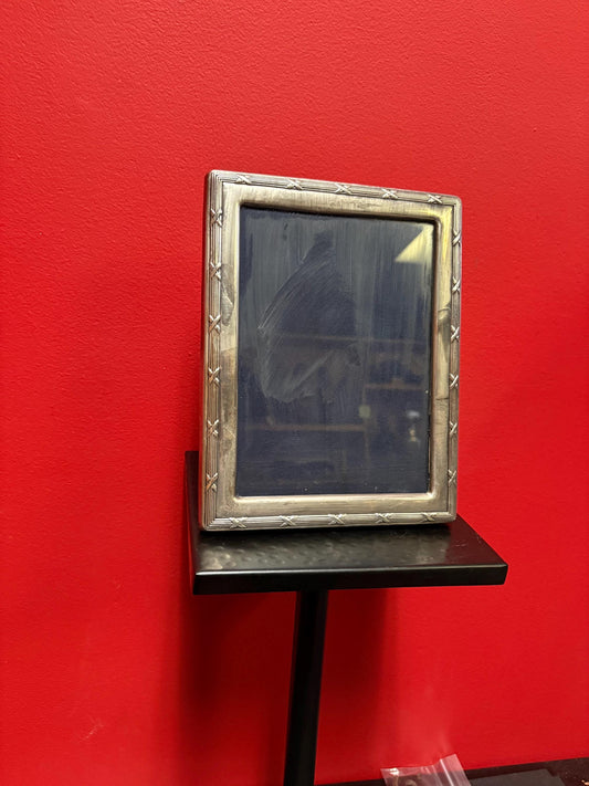 Amazing 925 Sterling antique frame  9 x 7 inch outside  7 x 5.5 inside  beautiful condition  perfect gift