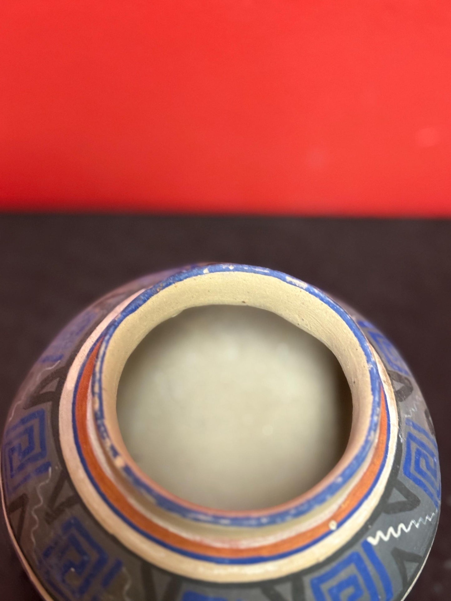 Rare beautiful antique 3 1/2 inch high Navajo hand painted pottery pot wonderful condition and colours  indigenous Navajo