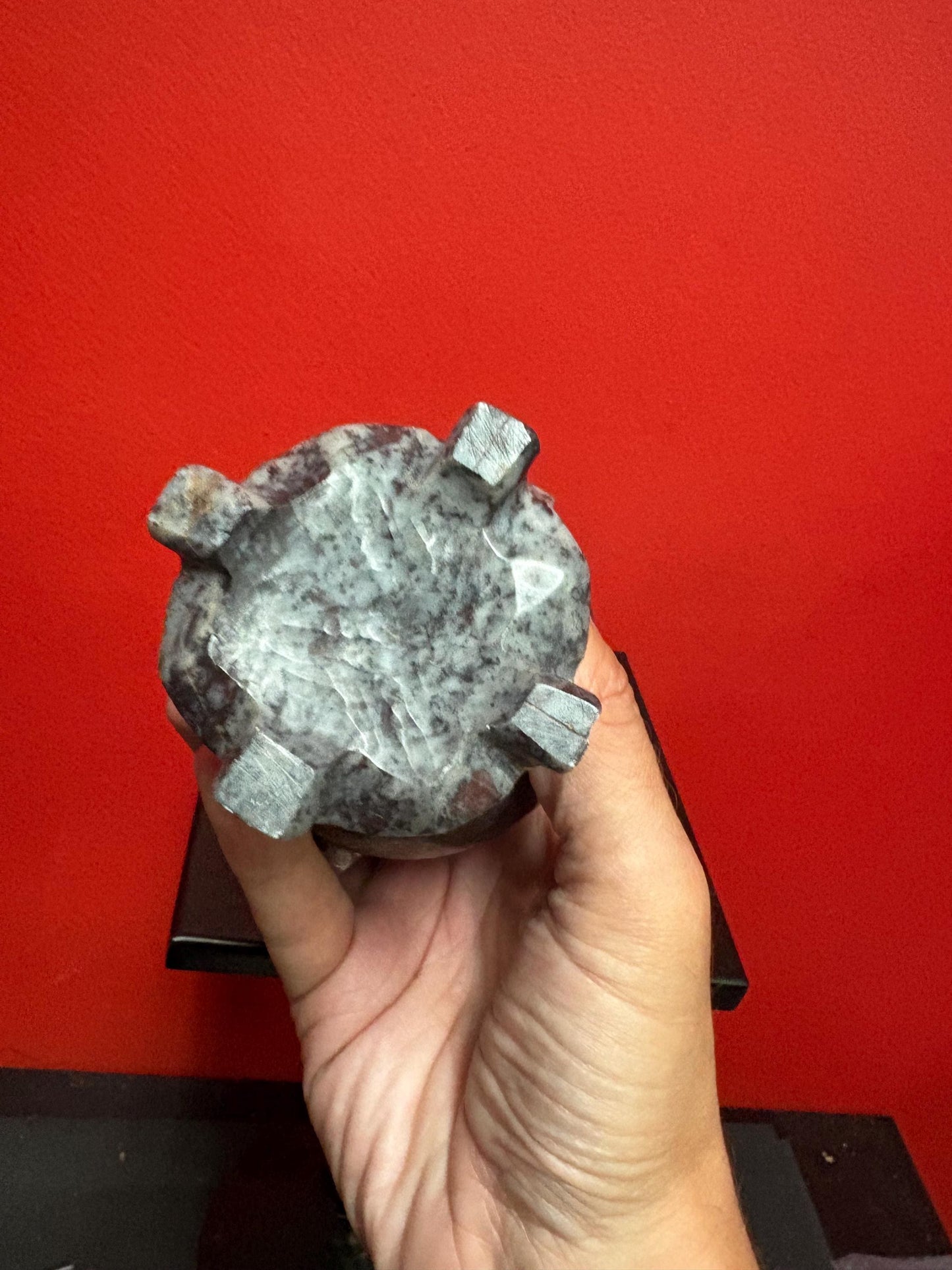 Spectacular 7 inch tall stone Chinese foo dog container  amazing detail  heavy - great value