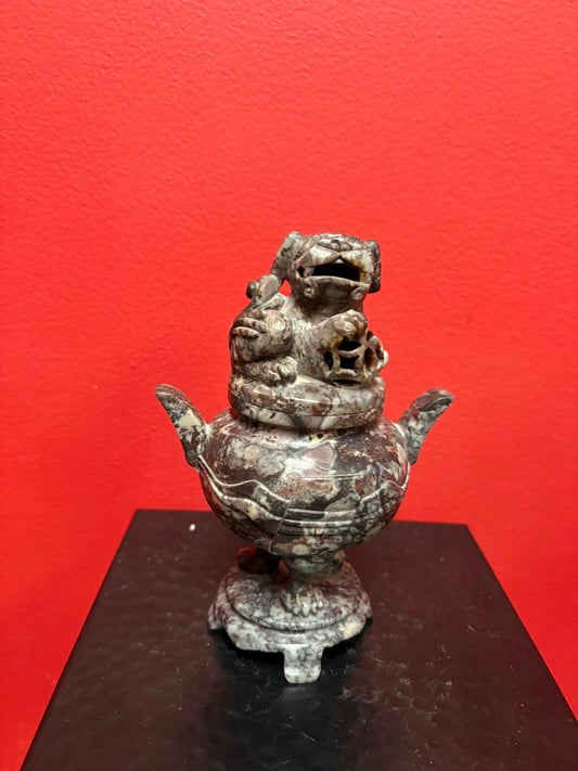 Spectacular 7 inch tall stone Chinese foo dog container  amazing detail  heavy - great value