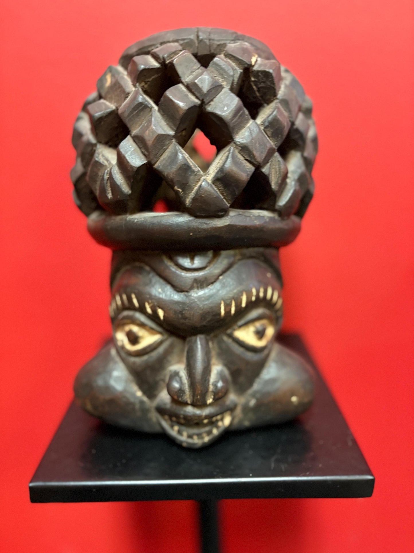 Wonderful 10 inch tall Cameroon tribal mask statue  great detail and rare piece