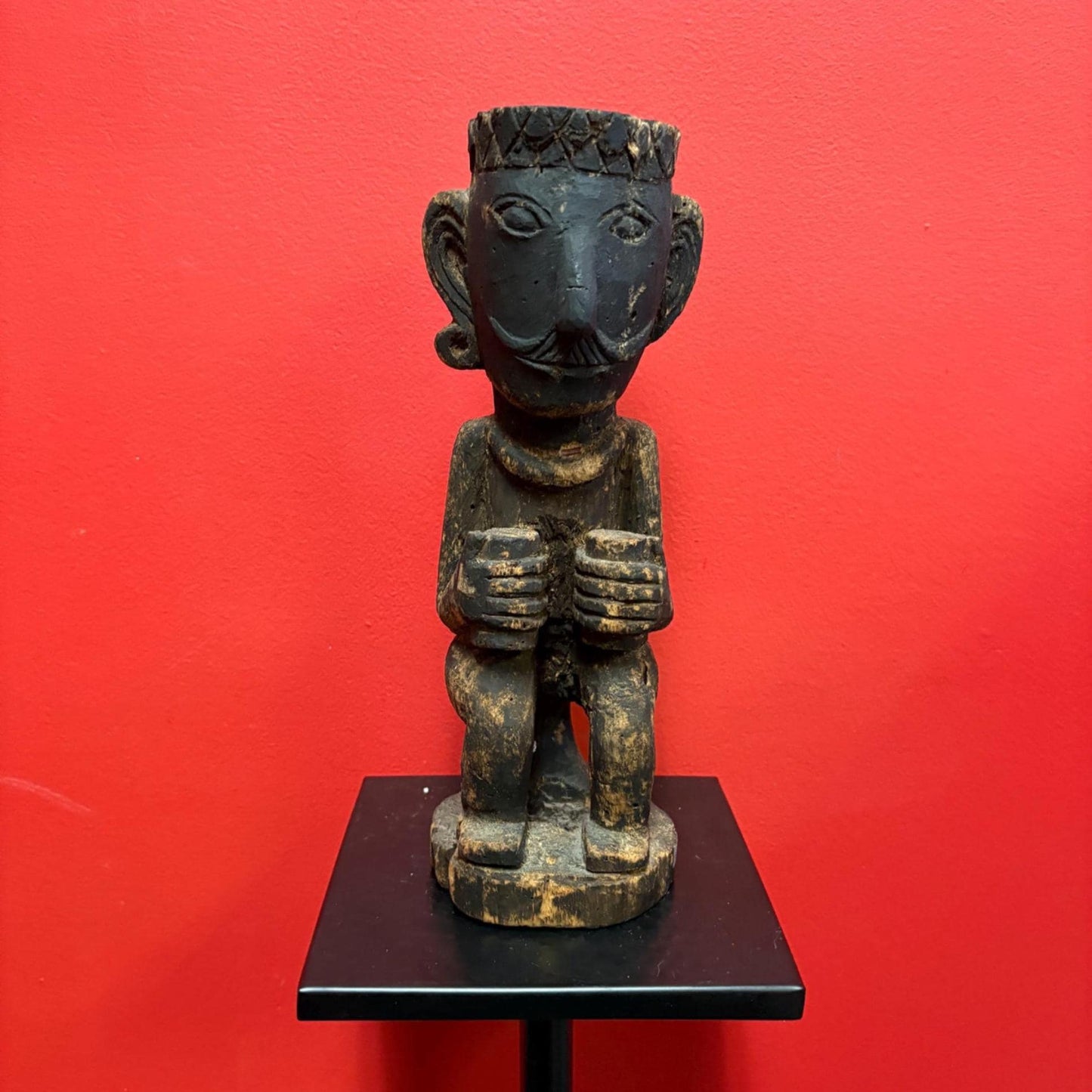 Stunning oceanic antique Museum quality, 12 inch tall statue of a man  very light weight and great detail