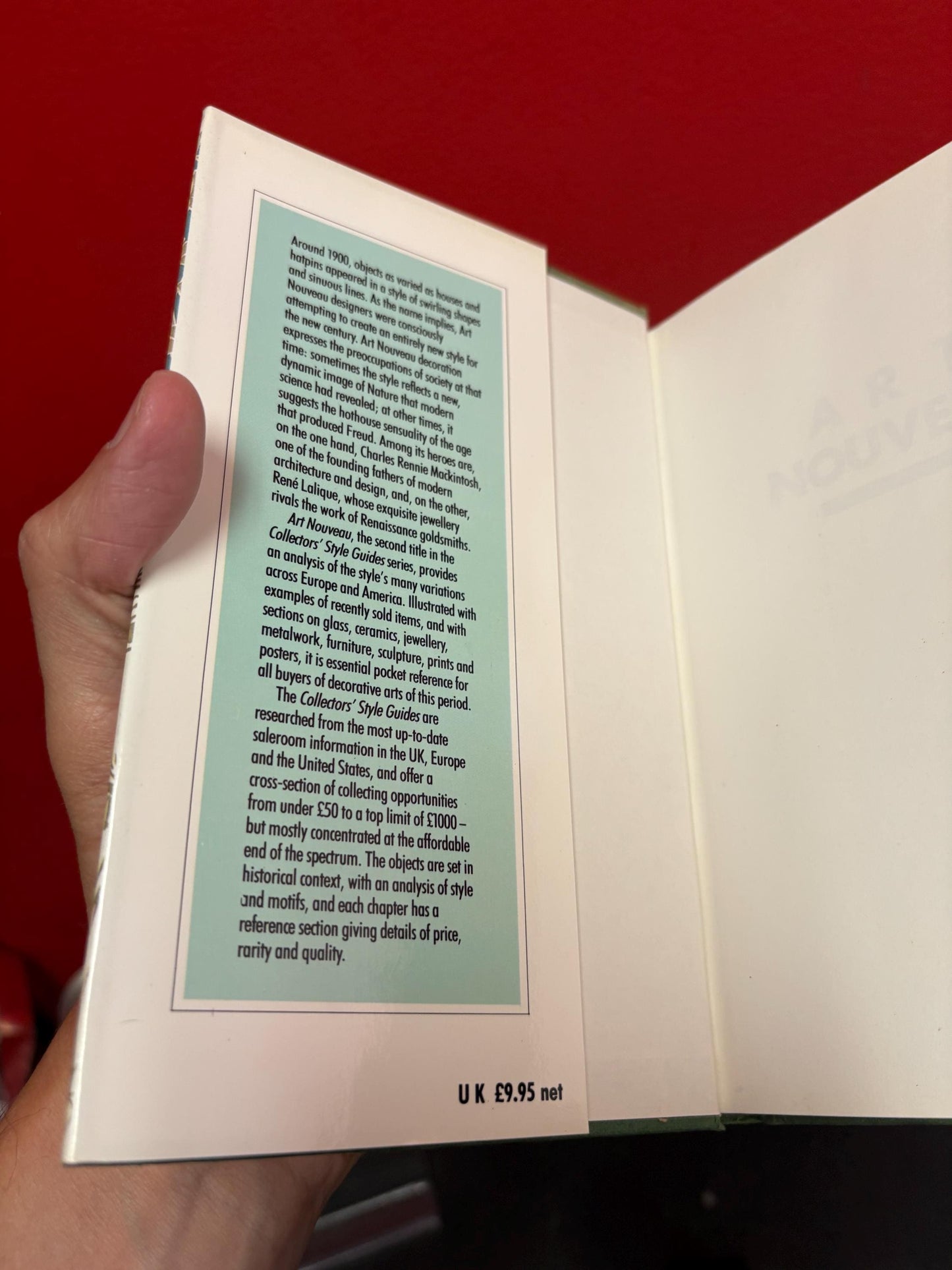 Lovely art nouveau buyers guide book  great reference- 1988 great value