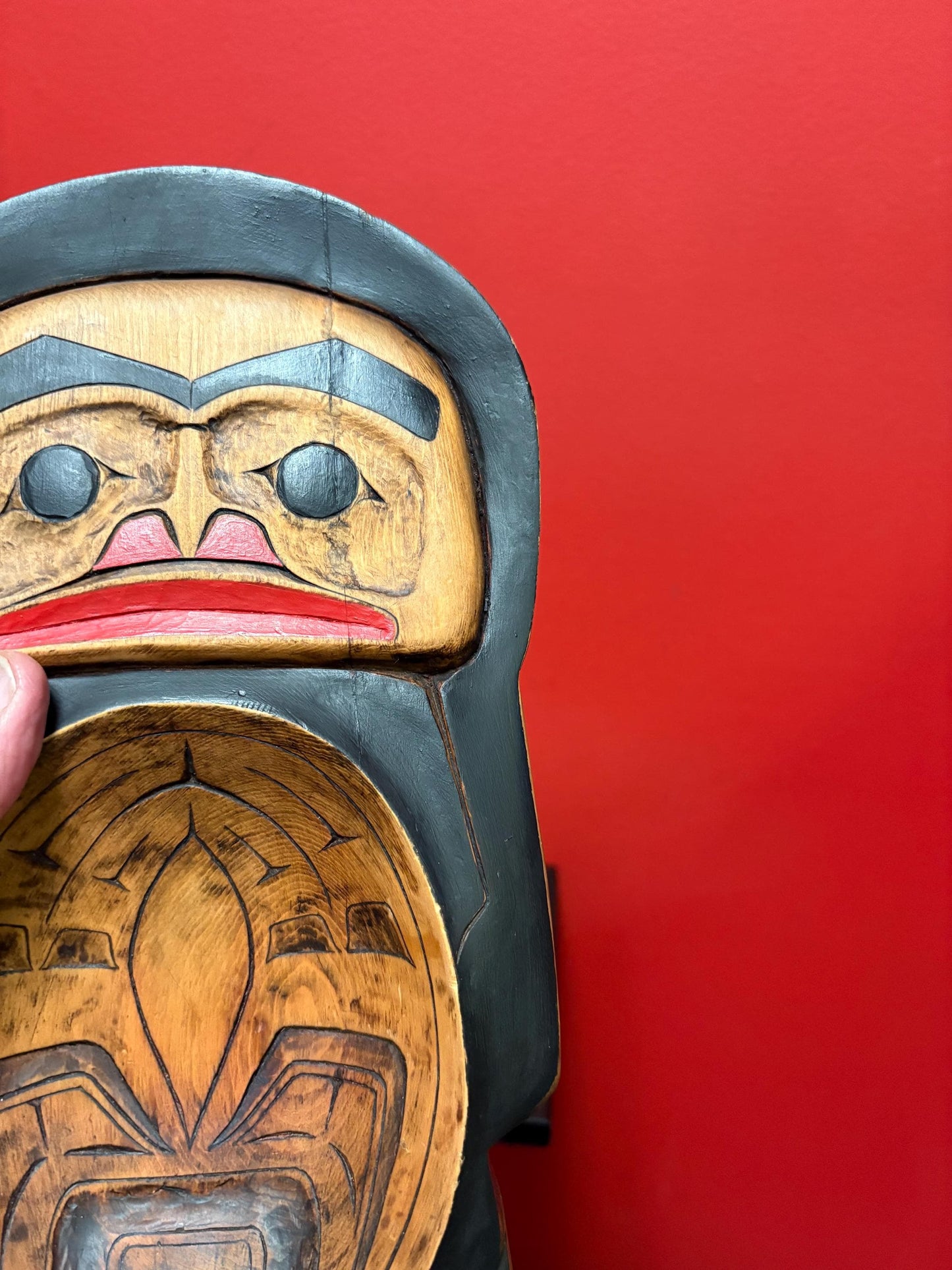 museum quality indigenous first nations Pacific Northwest Coast signed owl grease bowl - 13 x 6 wide. - attributed to Henry George - great