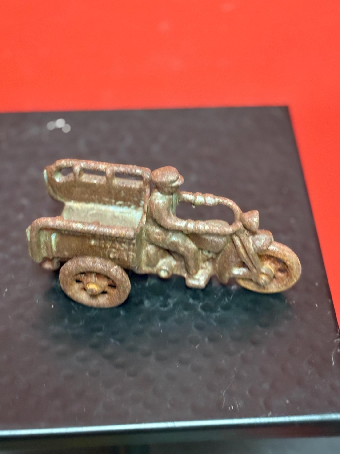 Lovely antique hubley cast iron crash car rare 5 by 3 inches high amazing patina and detail - wow