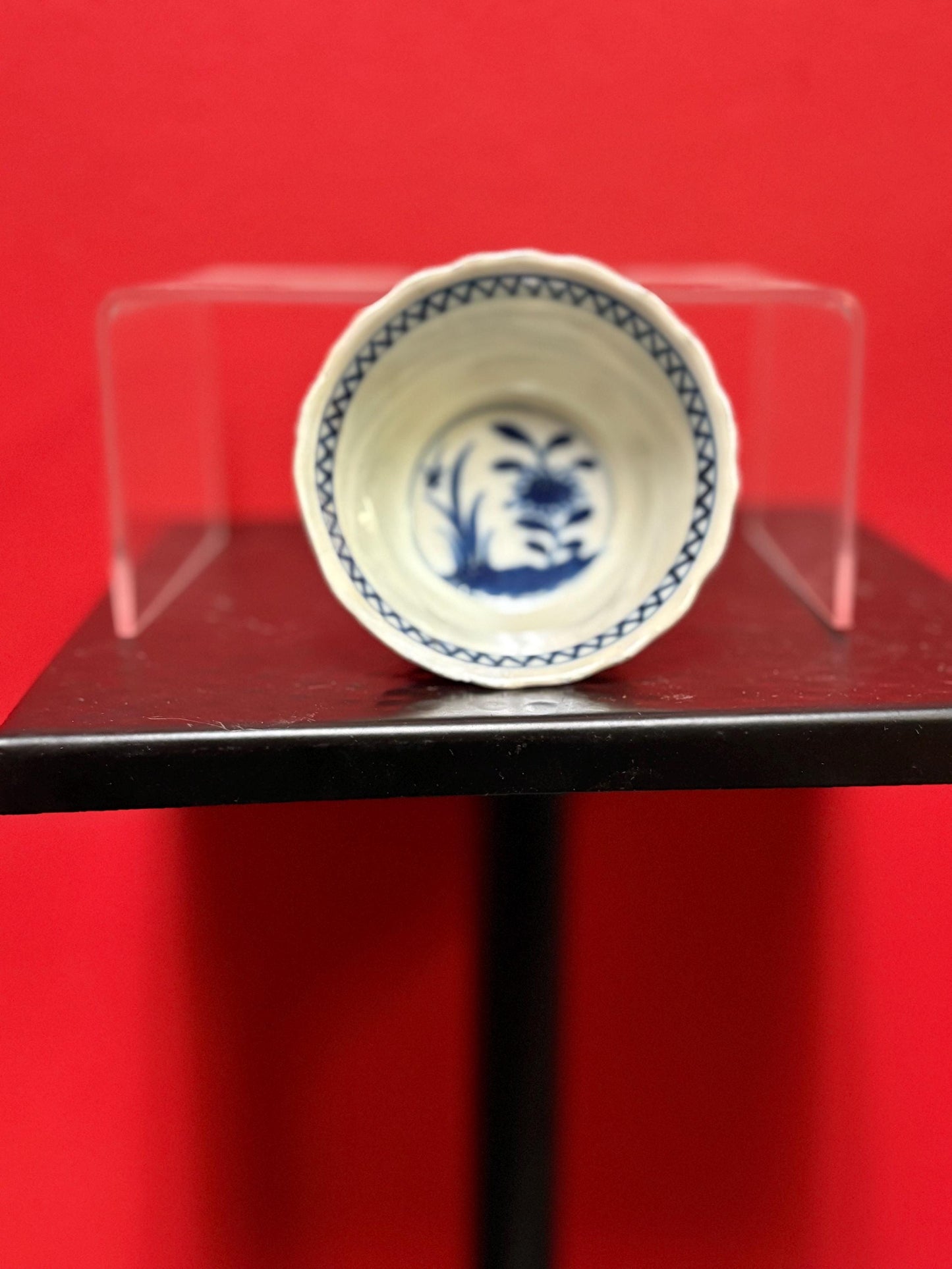 Fabulous early antique Chinese blue and white cup - great condition 3 x 2 high  wow