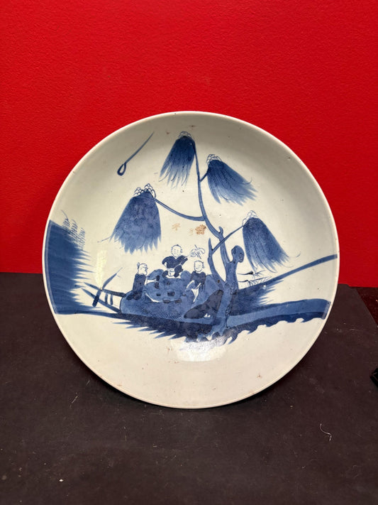 Stunning late 18 century rare Chinese 11 inch charger  wonderful imagery with little damage in the middle  truly amazing value