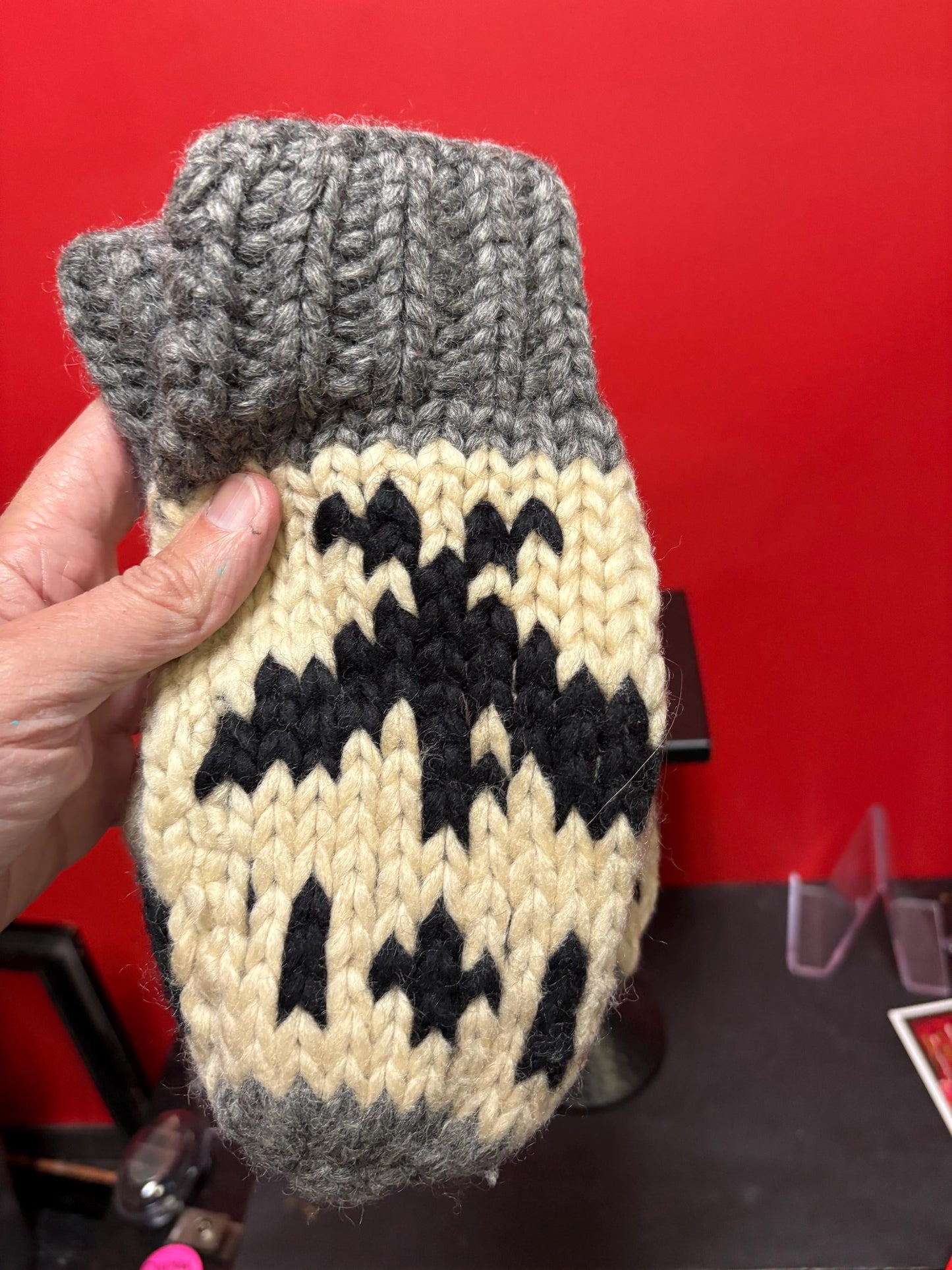 Canadian indigenous Cowichan wool handmade mittens — 10 inches long — good for big hand — need a little cleaning— good value