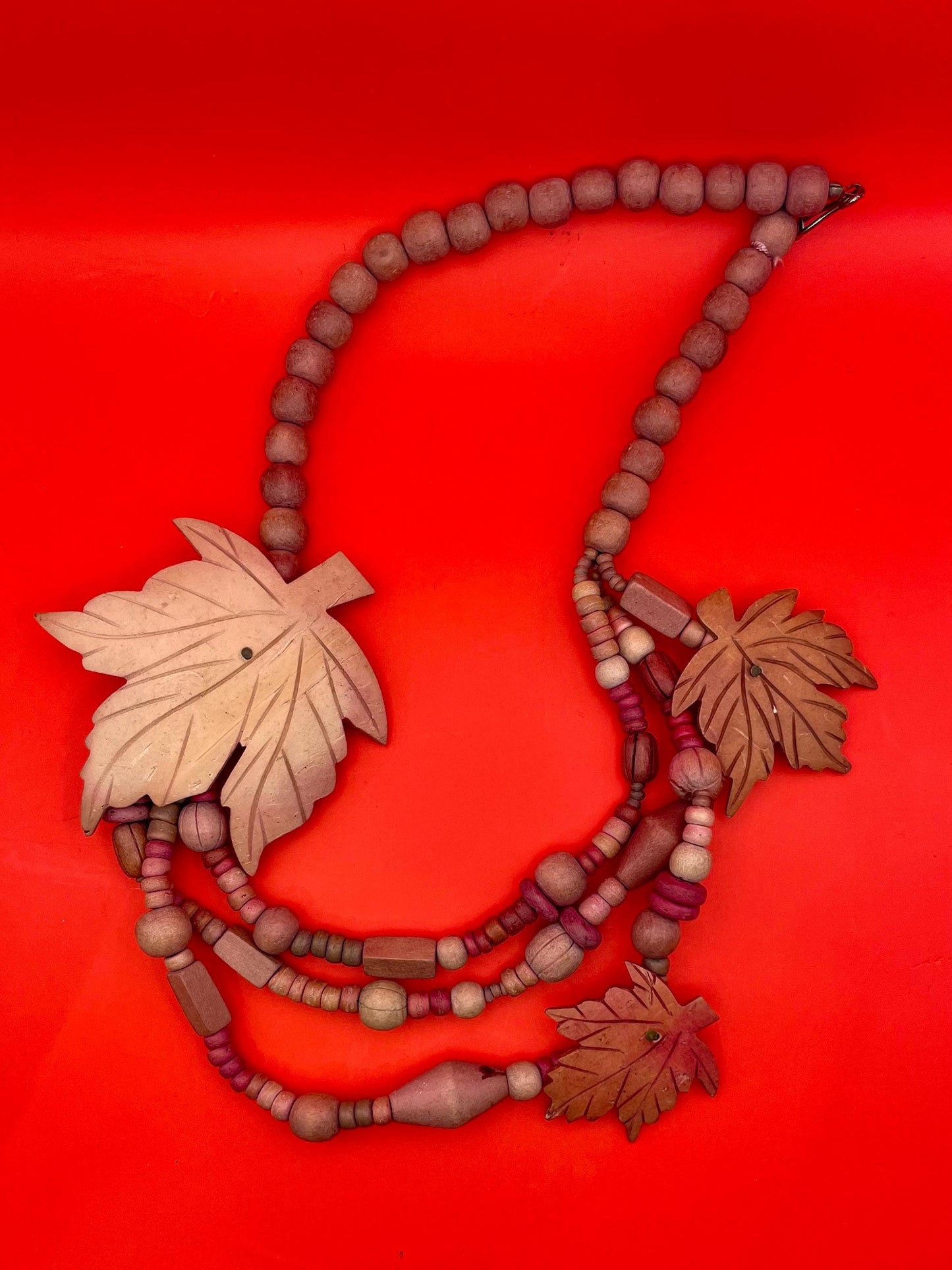 Lot of 6 Assorted Items  3 Necklaces, Bracelet and Earrings
