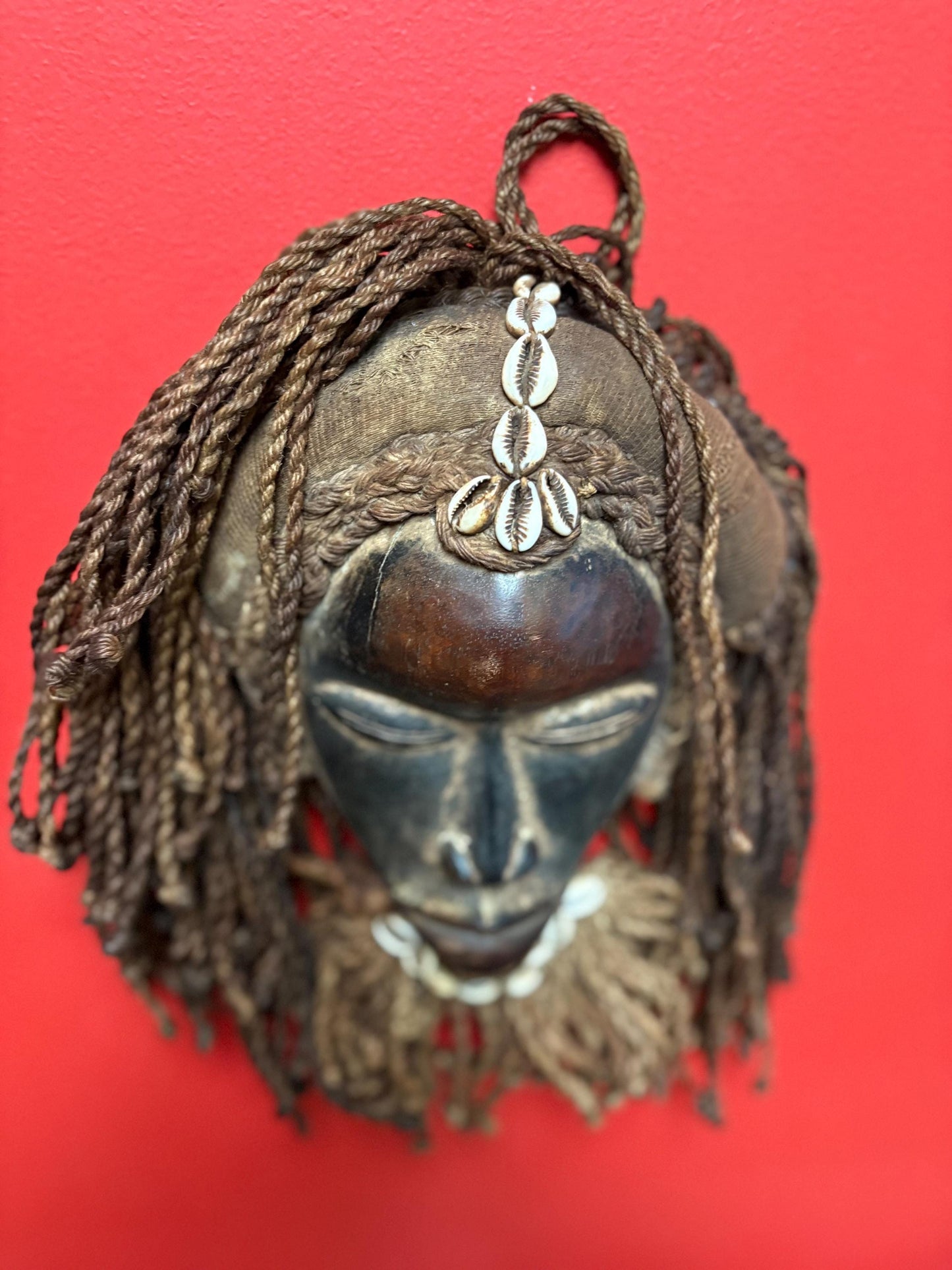 Authentic African tribal antique Dan mask - 15 x 10“ wide with hair - beautiful shells  a real stunner  great value