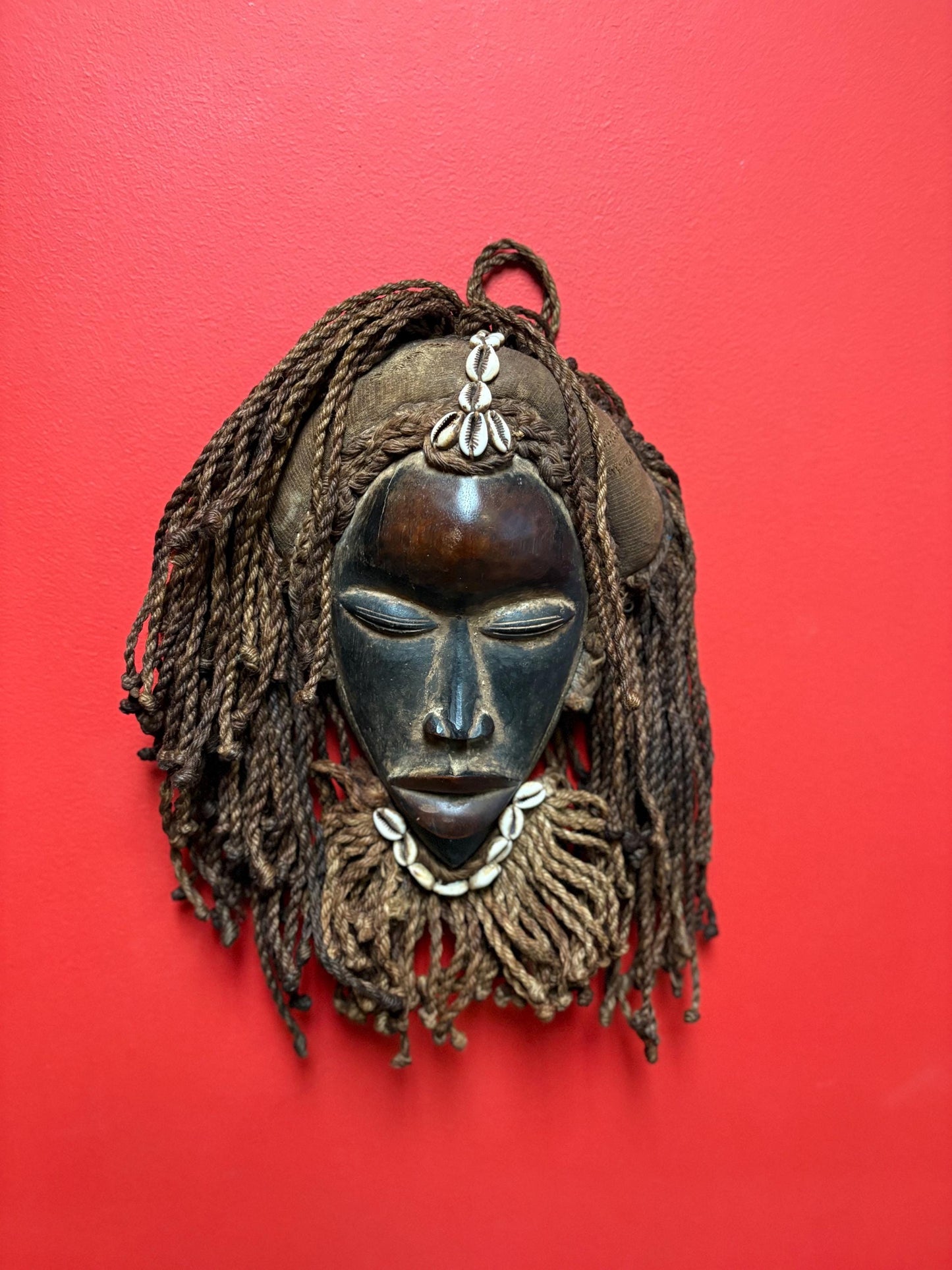 Authentic African tribal antique Dan mask - 15 x 10“ wide with hair - beautiful shells  a real stunner  great value