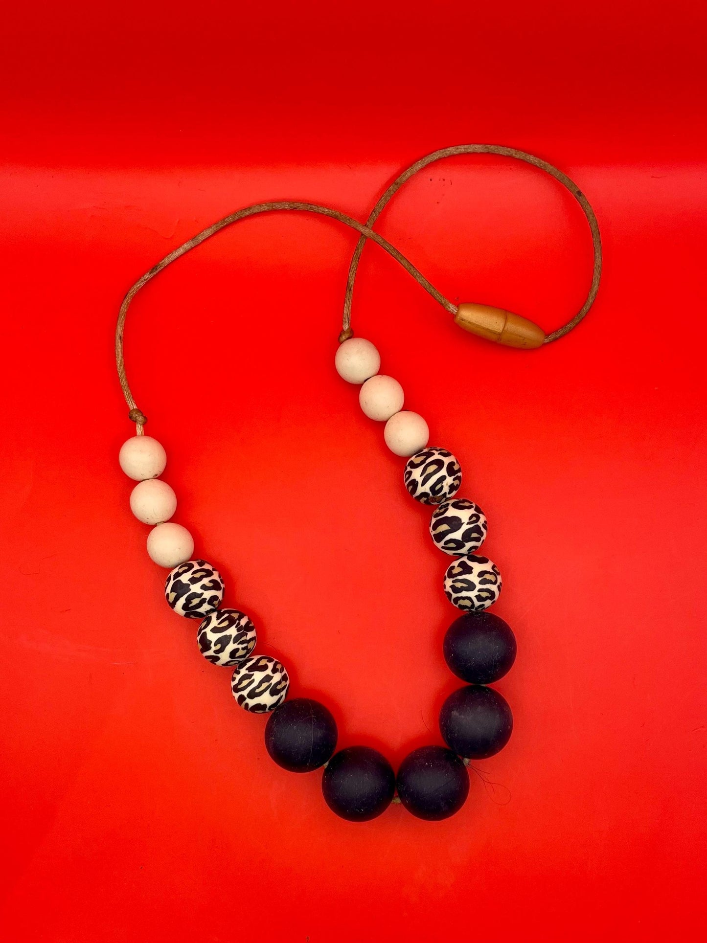 Lot of 6 Assorted Necklaces  Mixed Styles, Lengths & Materials
