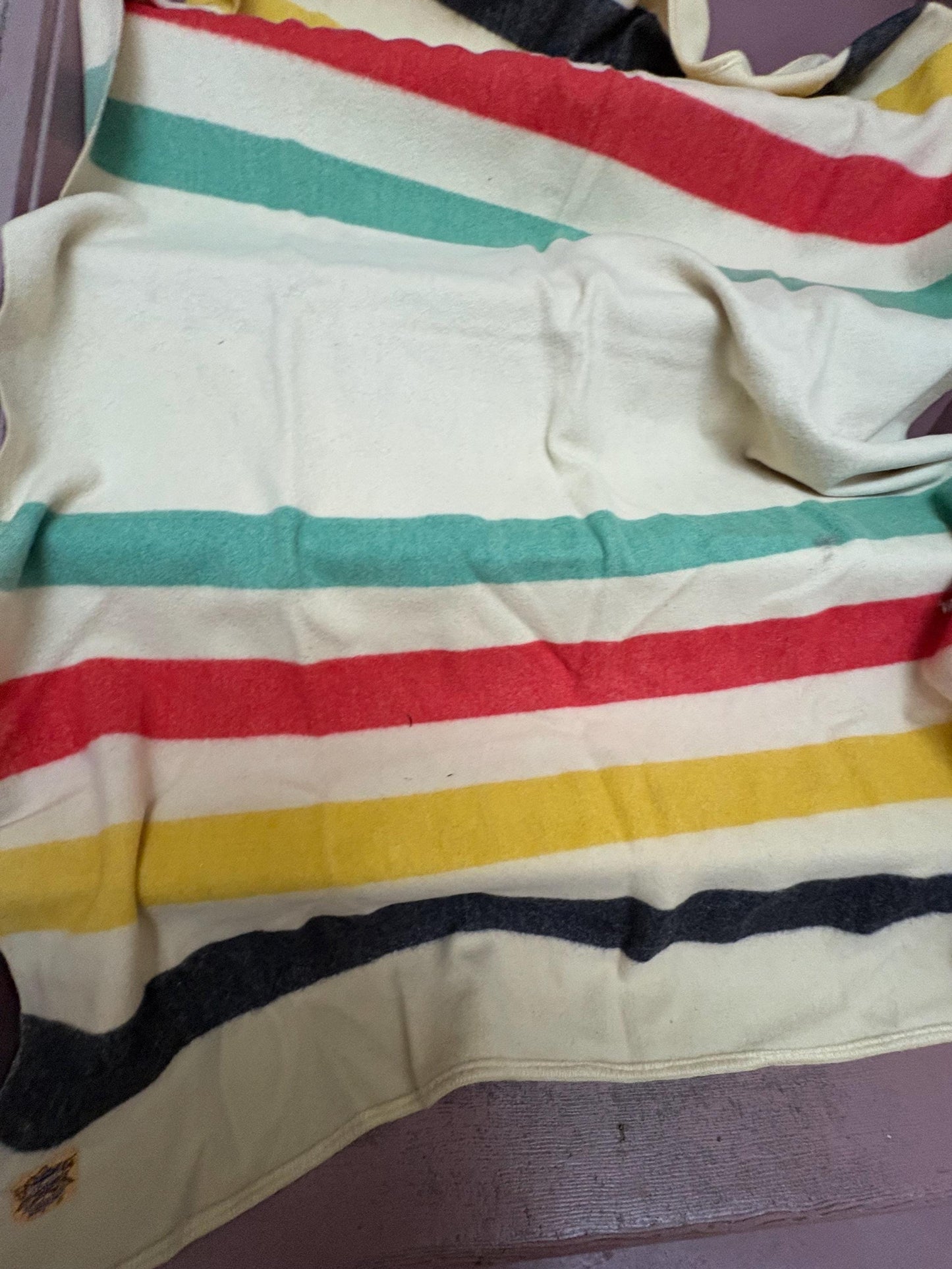 Stunning HBC Hudson Bay Company style wool antique blanket - made by Ayers great value -approximately 64 x 56 - great condition