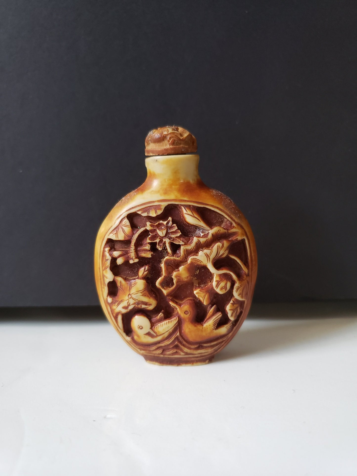 Chinese Resin Snuff Bottle