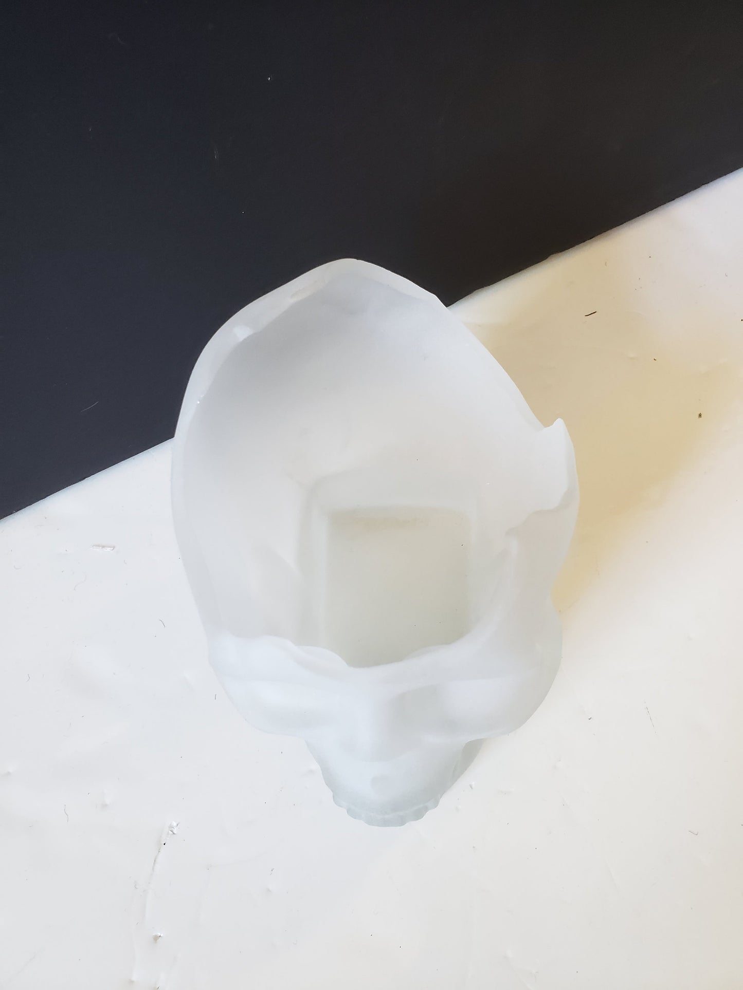 Shattered Glass Skull Vase