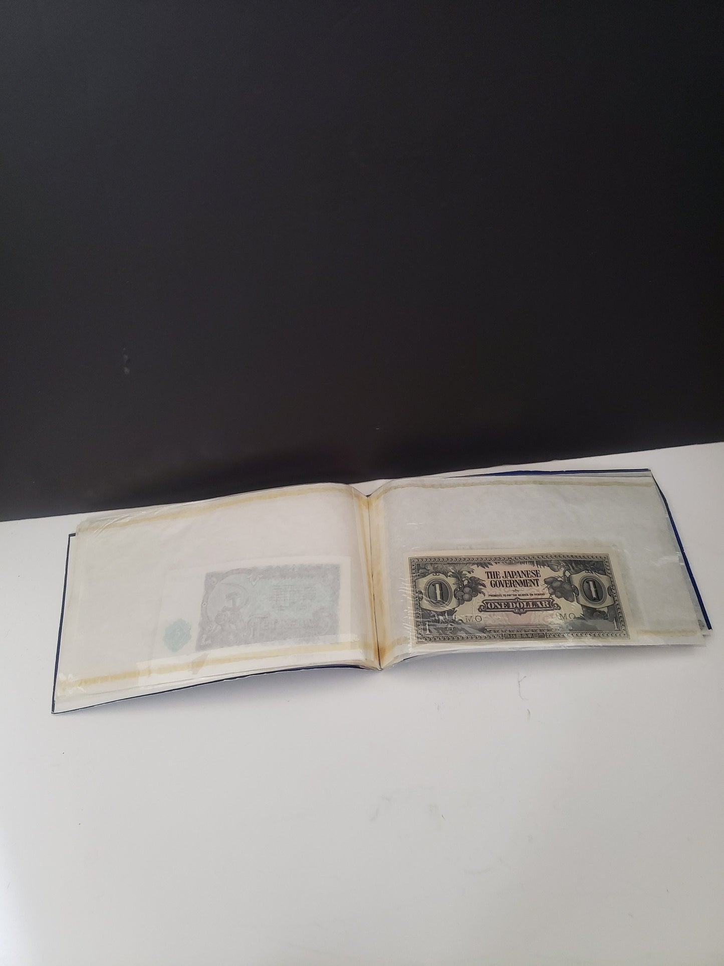 Rothmans Cambridge Collection of Rare Banknotes